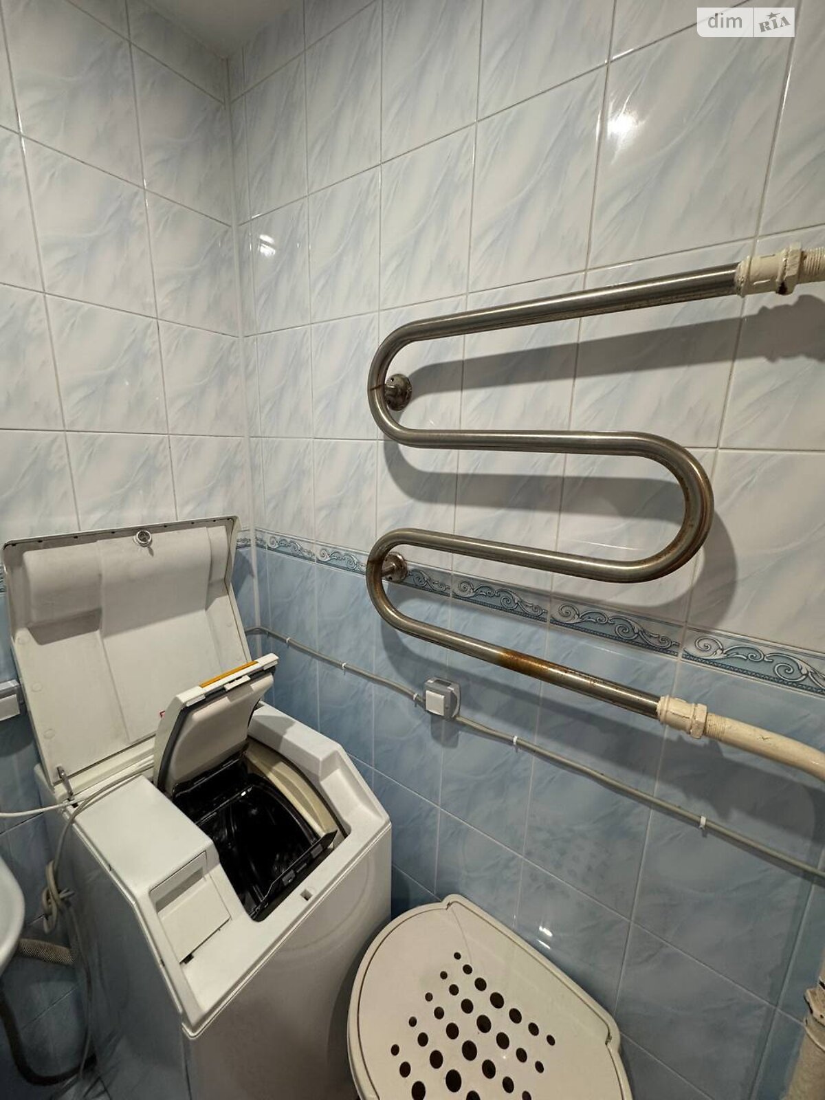 трехкомнатная квартира в Львове, район Левандовка, на ул. Сирко Ивана 2 в аренду на долгий срок помесячно фото 1 трехкомнатная квартира в Львове, район Левандовка, на ул. Сирко Ивана 2 в аренду на долгий срок помесячно фото 1