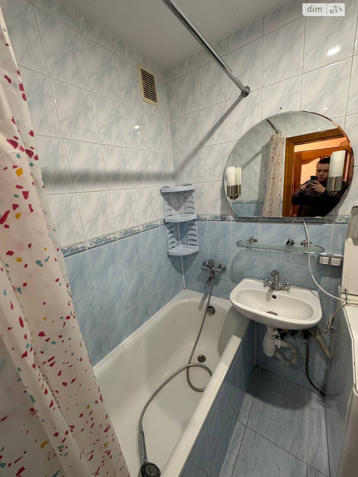 трехкомнатная квартира в Львове, район Левандовка, на ул. Сирко Ивана 2 в аренду на долгий срок помесячно фото 1 трехкомнатная квартира в Львове, район Левандовка, на ул. Сирко Ивана 2 в аренду на долгий срок помесячно фото 1