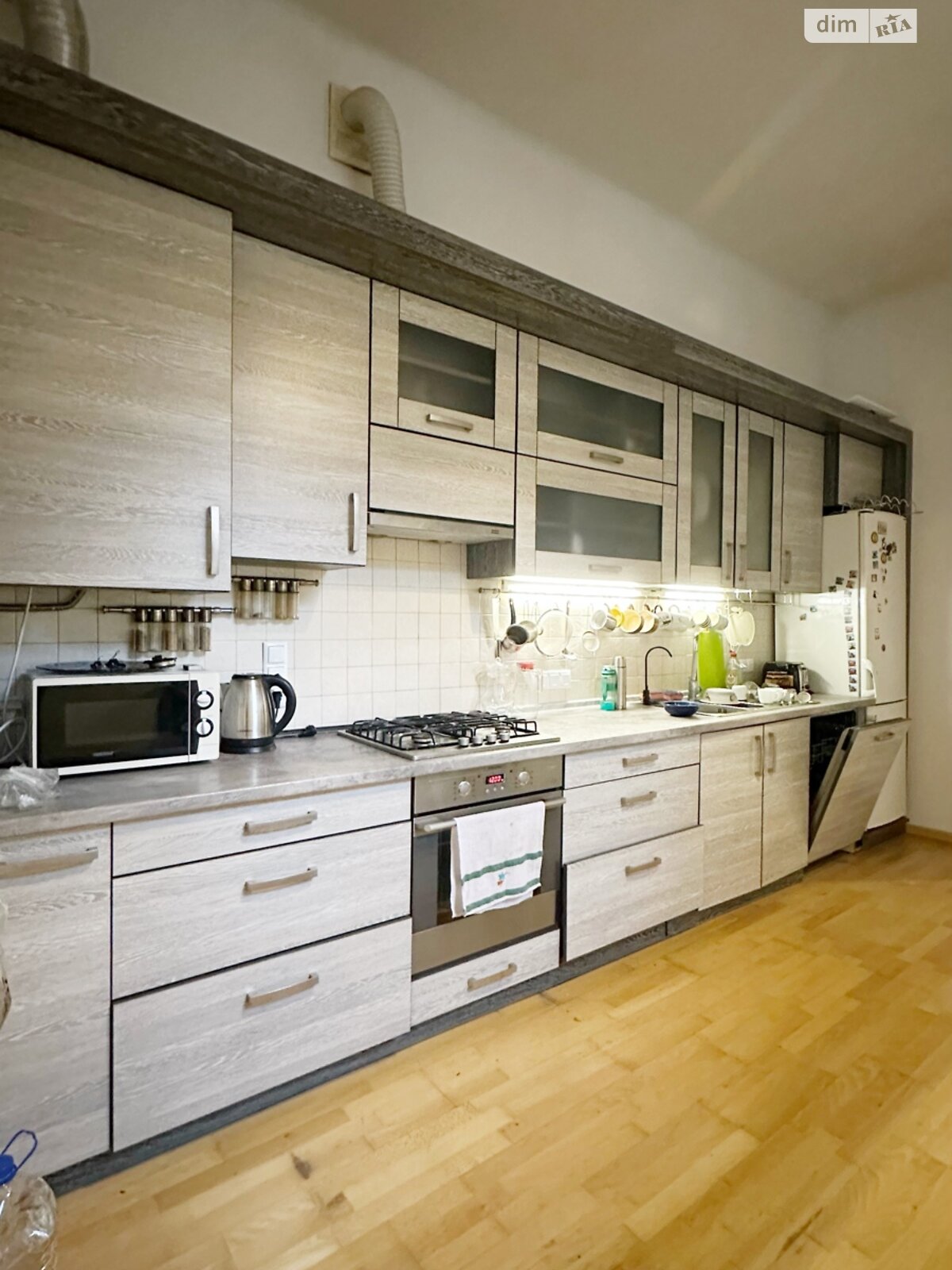 двухкомнатная квартира в Львове, район Лычаков, на ул. Богомольца Академика 6 в аренду на долгий срок помесячно фото 1 двухкомнатная квартира в Львове, район Лычаков, на ул. Богомольца Академика 6 в аренду на долгий срок помесячно фото 1