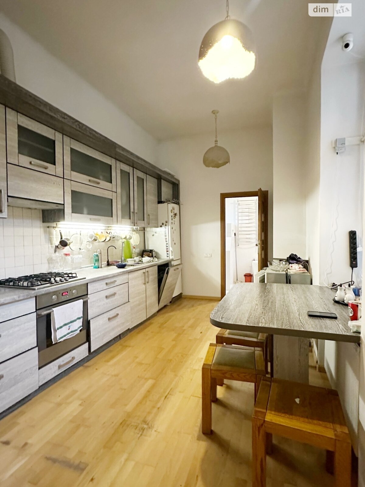 двухкомнатная квартира в Львове, район Лычаков, на ул. Богомольца Академика 6 в аренду на долгий срок помесячно фото 1 двухкомнатная квартира в Львове, район Лычаков, на ул. Богомольца Академика 6 в аренду на долгий срок помесячно фото 1