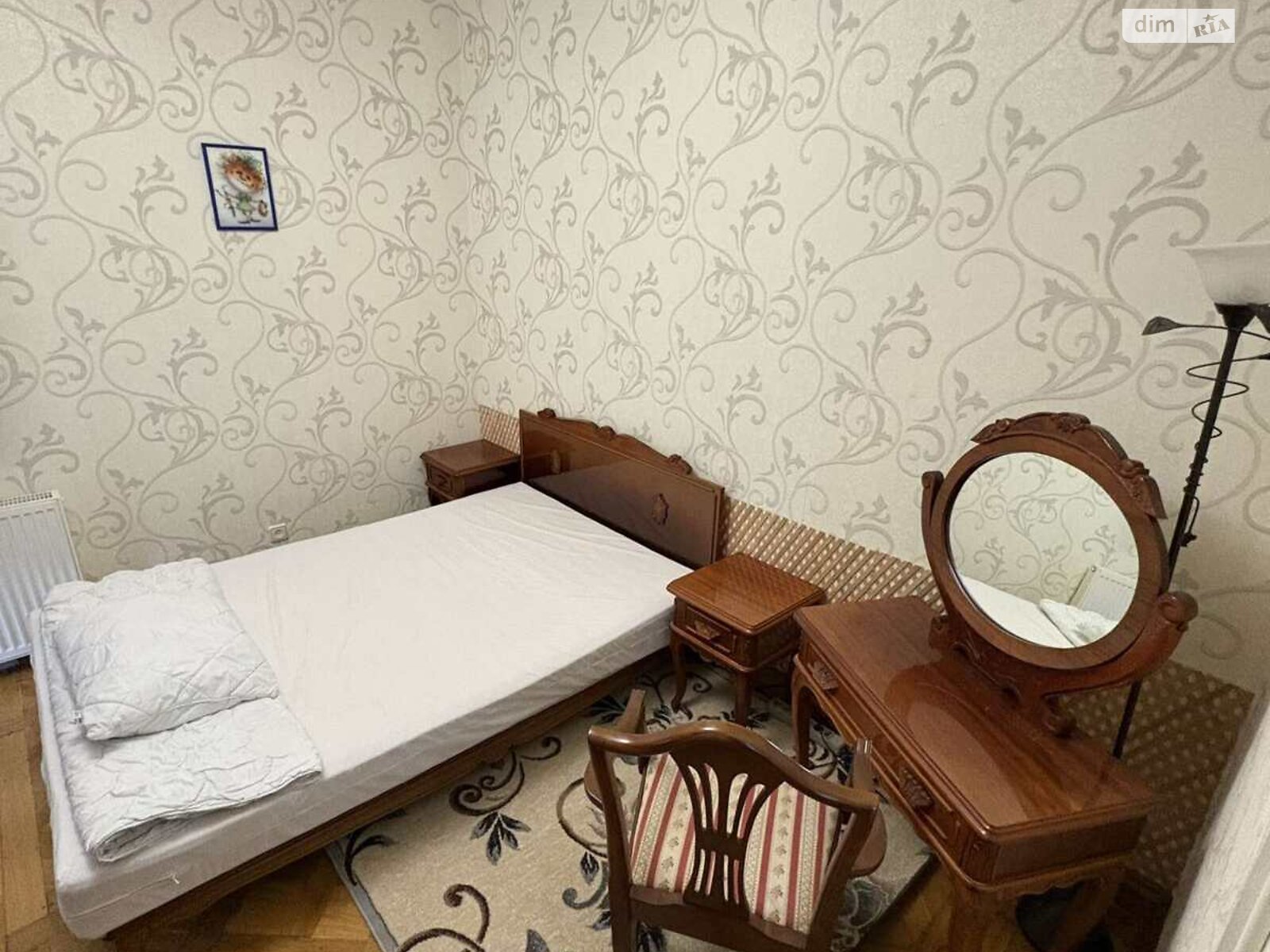 трехкомнатная квартира в Львове, район Лычаков, на ул. Карпатская в аренду на долгий срок помесячно фото 1 трехкомнатная квартира в Львове, район Лычаков, на ул. Карпатская в аренду на долгий срок помесячно фото 1