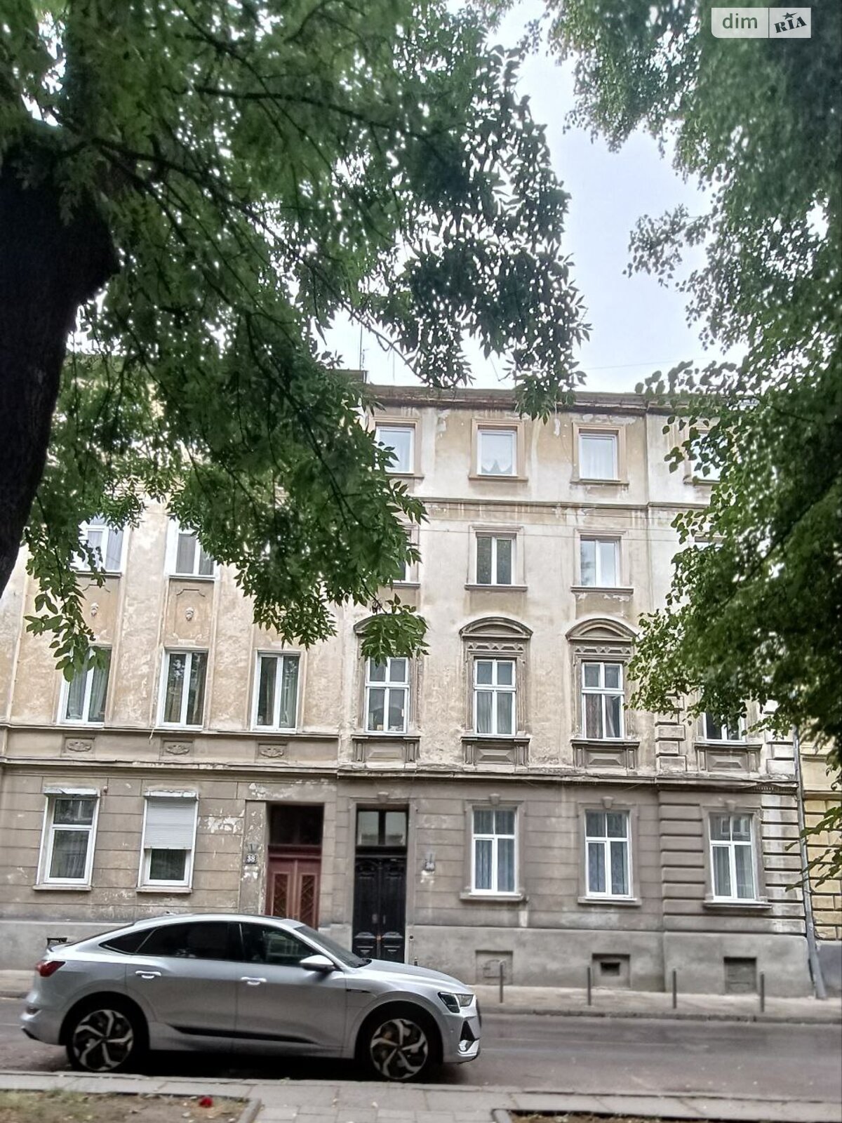 однокомнатная квартира с ремонтом в Львове, район Лычаков, на ул. Костя Левицкого 36 в аренду на долгий срок помесячно фото 1 однокомнатная квартира с ремонтом в Львове, район Лычаков, на ул. Костя Левицкого 36 в аренду на долгий срок помесячно фото 1