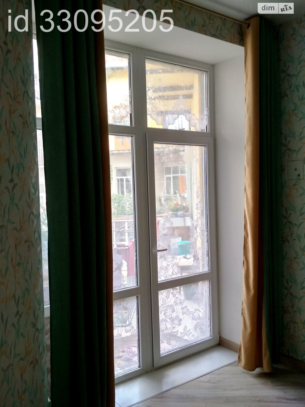однокімнатна квартира в Львові, район Личаків, на вул. Верхратського 9 в довготривалу оренду помісячно фото 1 однокімнатна квартира в Львові, район Личаків, на вул. Верхратського 9 в довготривалу оренду помісячно фото 1