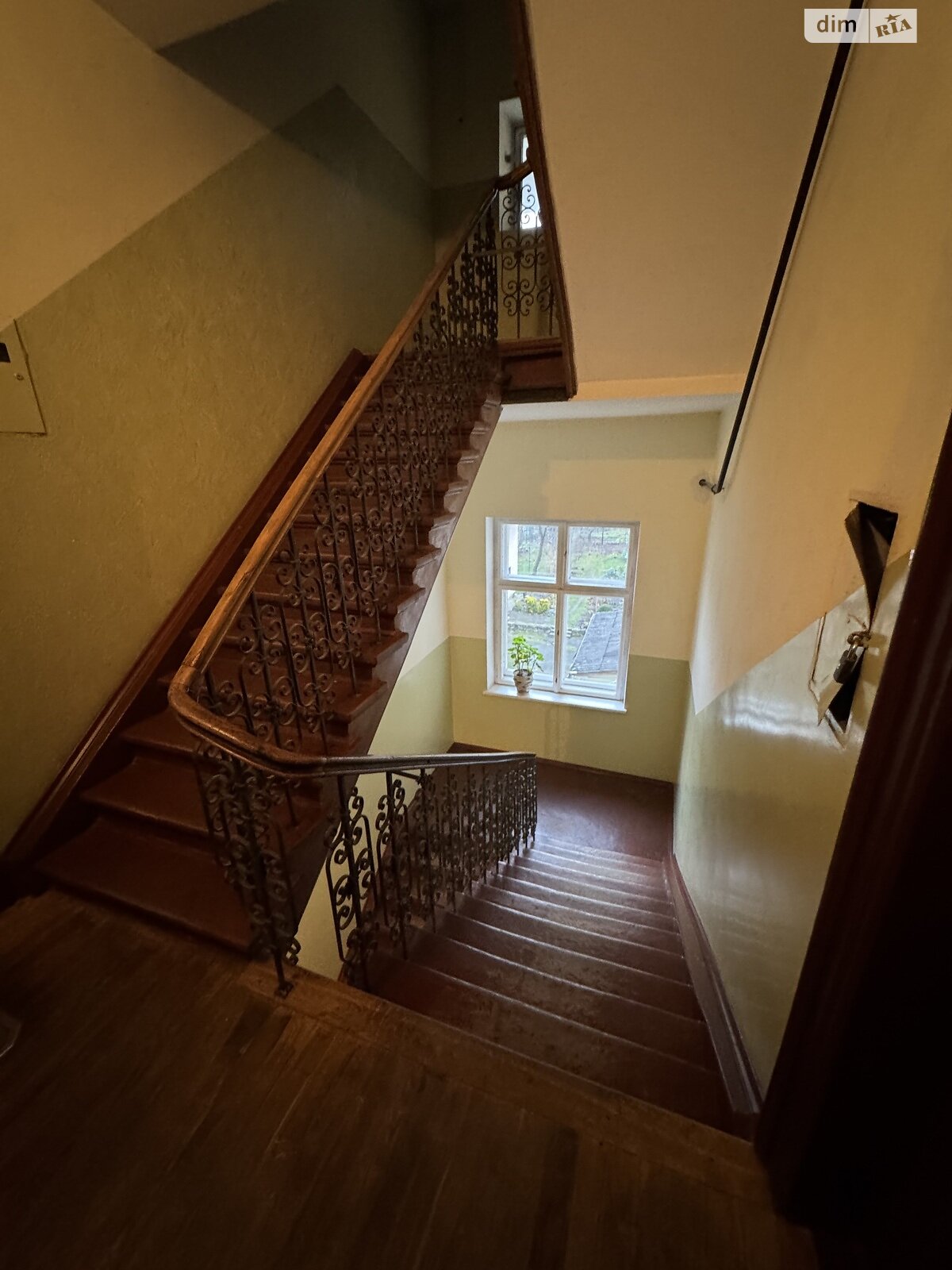 однокомнатная квартира в Львове, район Лычаков, на ул. Юрия Руфа 15 в аренду на долгий срок помесячно фото 1 однокомнатная квартира в Львове, район Лычаков, на ул. Юрия Руфа 15 в аренду на долгий срок помесячно фото 1