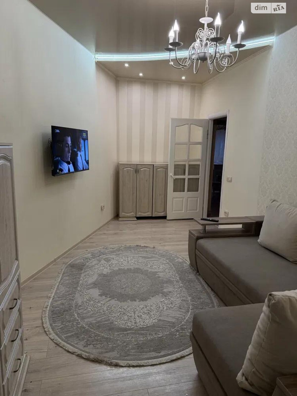 трикімнатна квартира в Львові, район Личаків, на вул. Тершаковців в довготривалу оренду помісячно фото 1 трикімнатна квартира в Львові, район Личаків, на вул. Тершаковців в довготривалу оренду помісячно фото 1