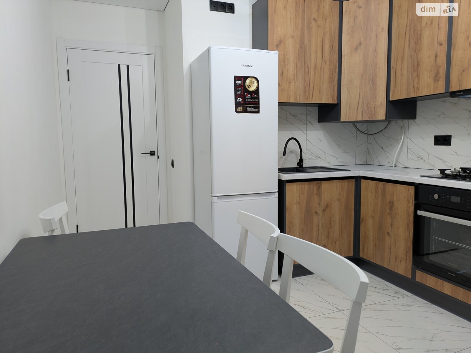 двокімнатна квартира в Львові, район Личаківський, на вул. Глинянський Тракт 1Е в довготривалу оренду помісячно фото 1