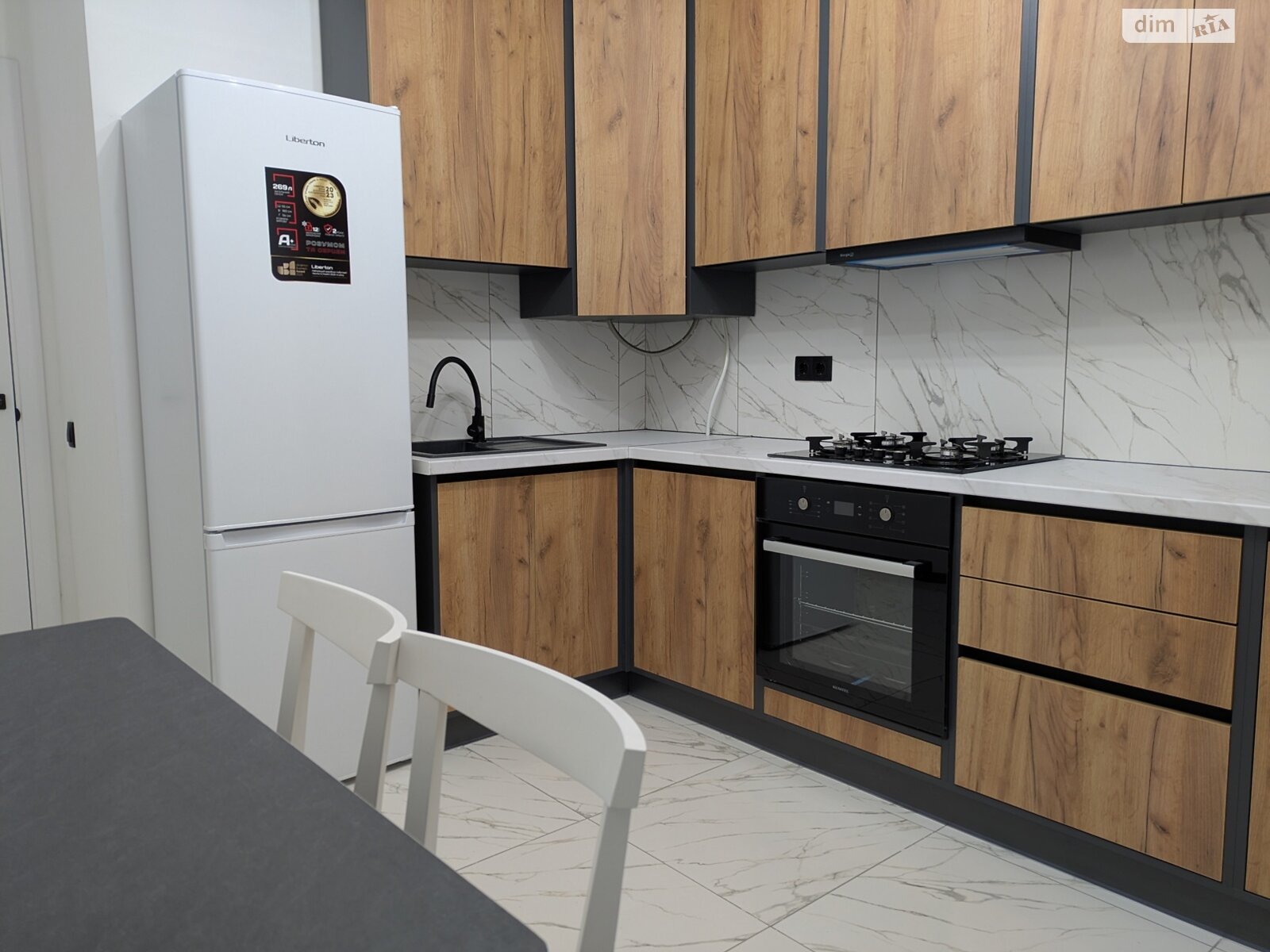 двокімнатна квартира в Львові, район Личаківський, на вул. Глинянський Тракт 1Е в довготривалу оренду помісячно фото 1