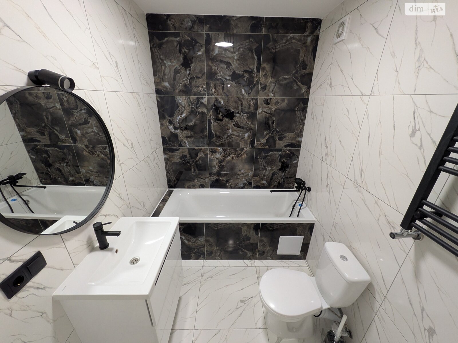 двокімнатна квартира в Львові, район Личаківський, на вул. Глинянський Тракт 1Е в довготривалу оренду помісячно фото 1