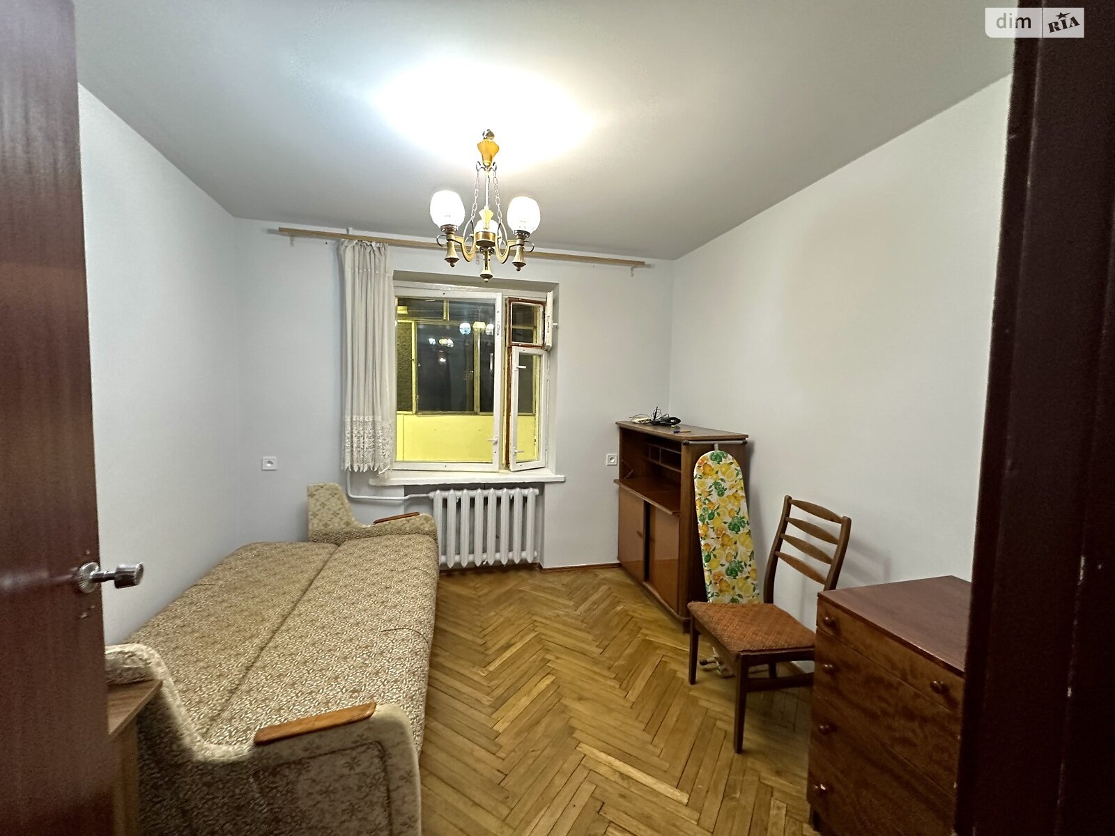 трехкомнатная квартира в Львове, район Лычаковский, на ул. Китайская 10 в аренду на долгий срок помесячно фото 1 трехкомнатная квартира в Львове, район Лычаковский, на ул. Китайская 10 в аренду на долгий срок помесячно фото 1