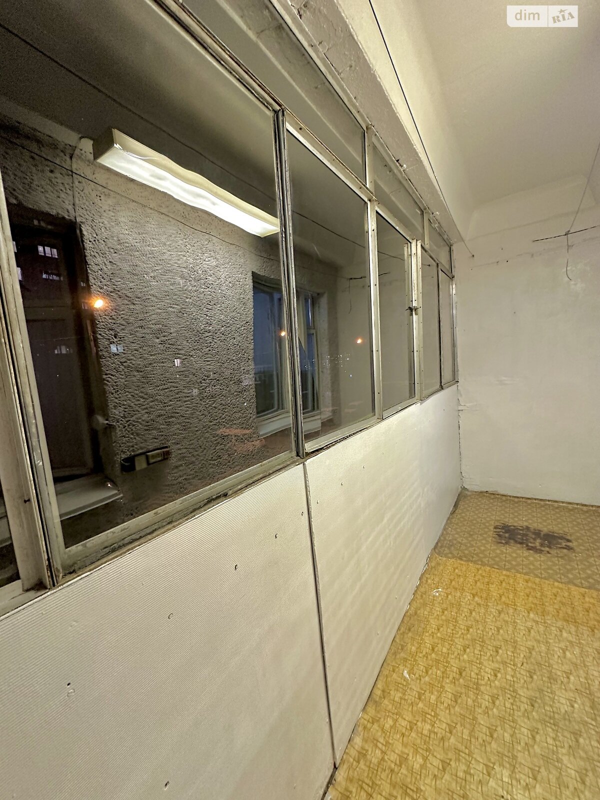 трехкомнатная квартира в Львове, район Лычаковский, на ул. Китайская 10 в аренду на долгий срок помесячно фото 1 трехкомнатная квартира в Львове, район Лычаковский, на ул. Китайская 10 в аренду на долгий срок помесячно фото 1