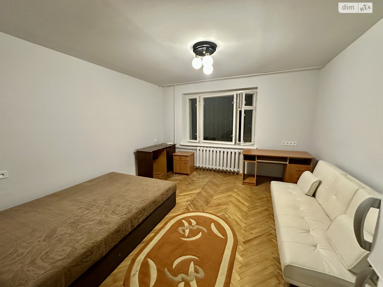 трехкомнатная квартира в Львове, район Лычаковский, на ул. Китайская 10 в аренду на долгий срок помесячно фото 1 трехкомнатная квартира в Львове, район Лычаковский, на ул. Китайская 10 в аренду на долгий срок помесячно фото 1