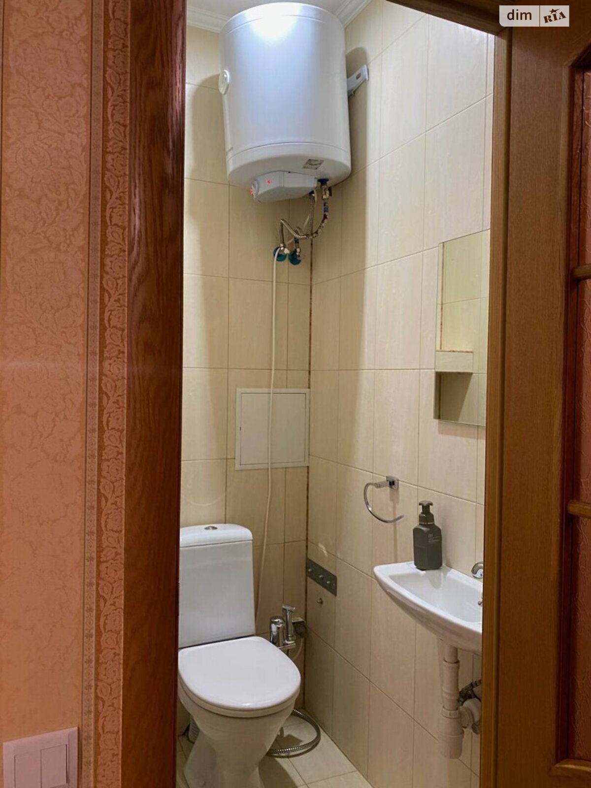 однокомнатная квартира в Львове, район Лычаковский, на ул. Кривчицкая дорога 2Б, кв. 39 в аренду на долгий срок помесячно фото 1