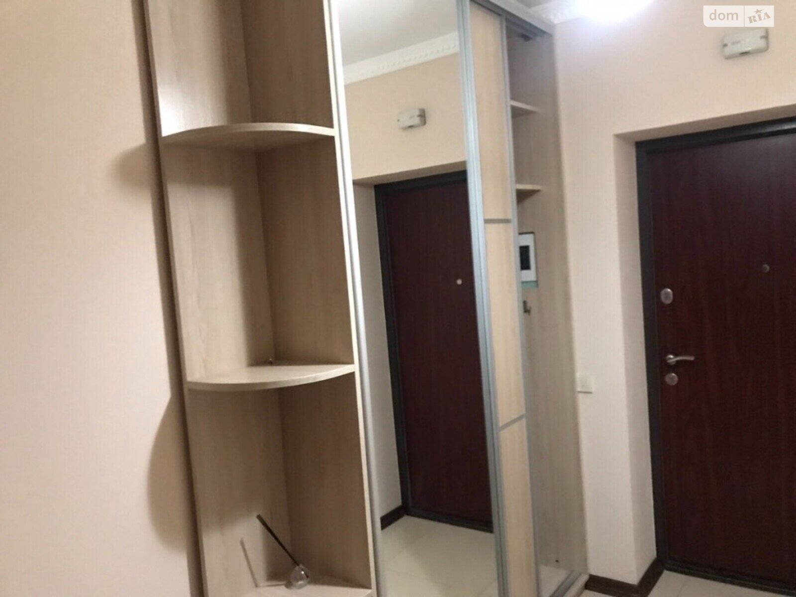 двухкомнатная квартира в Львове, район Сыховский, на ул. Пасечная в аренду на долгий срок помесячно фото 1 двухкомнатная квартира в Львове, район Сыховский, на ул. Пасечная в аренду на долгий срок помесячно фото 1