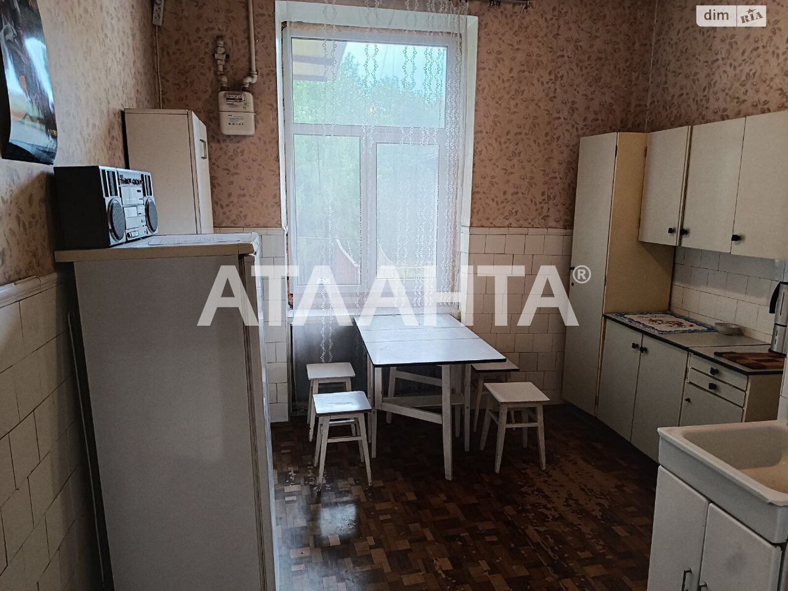трикімнатна квартира в Львові, район Личаківський, на вул. Тарнавського Генерала в довготривалу оренду помісячно фото 1 трикімнатна квартира в Львові, район Личаківський, на вул. Тарнавського Генерала в довготривалу оренду помісячно фото 1