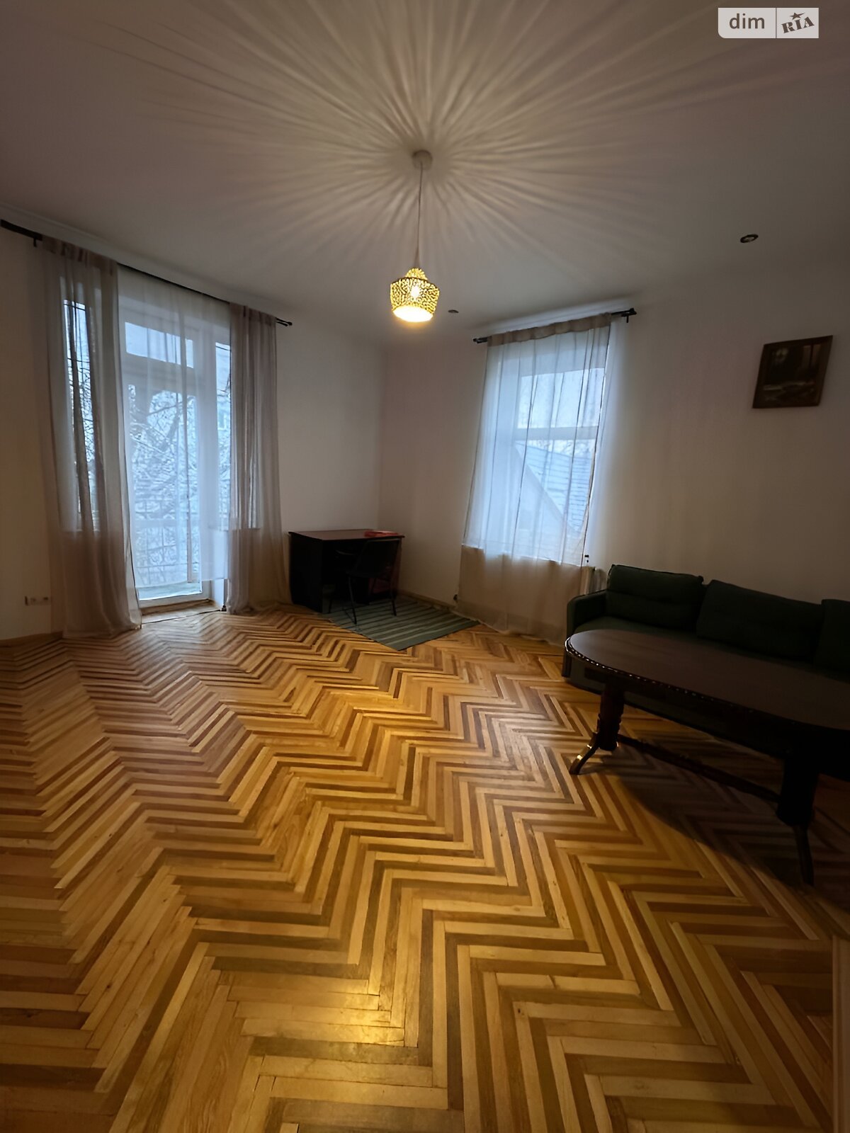 двокімнатна квартира в Львові, район Майорівка, на вул. Пасічна 28 в довготривалу оренду помісячно фото 1 двокімнатна квартира в Львові, район Майорівка, на вул. Пасічна 28 в довготривалу оренду помісячно фото 1