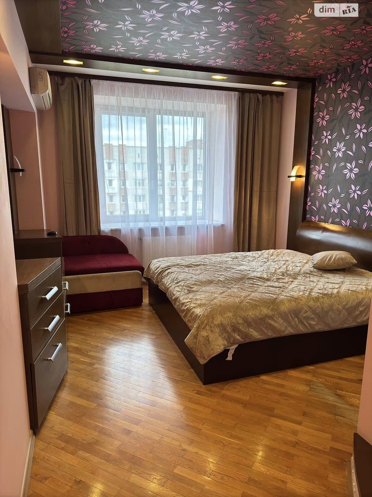 двухкомнатная квартира в Львове, район Научная, на ул. Научная 4А в аренду на долгий срок помесячно фото 1 двухкомнатная квартира в Львове, район Научная, на ул. Научная 4А в аренду на долгий срок помесячно фото 1