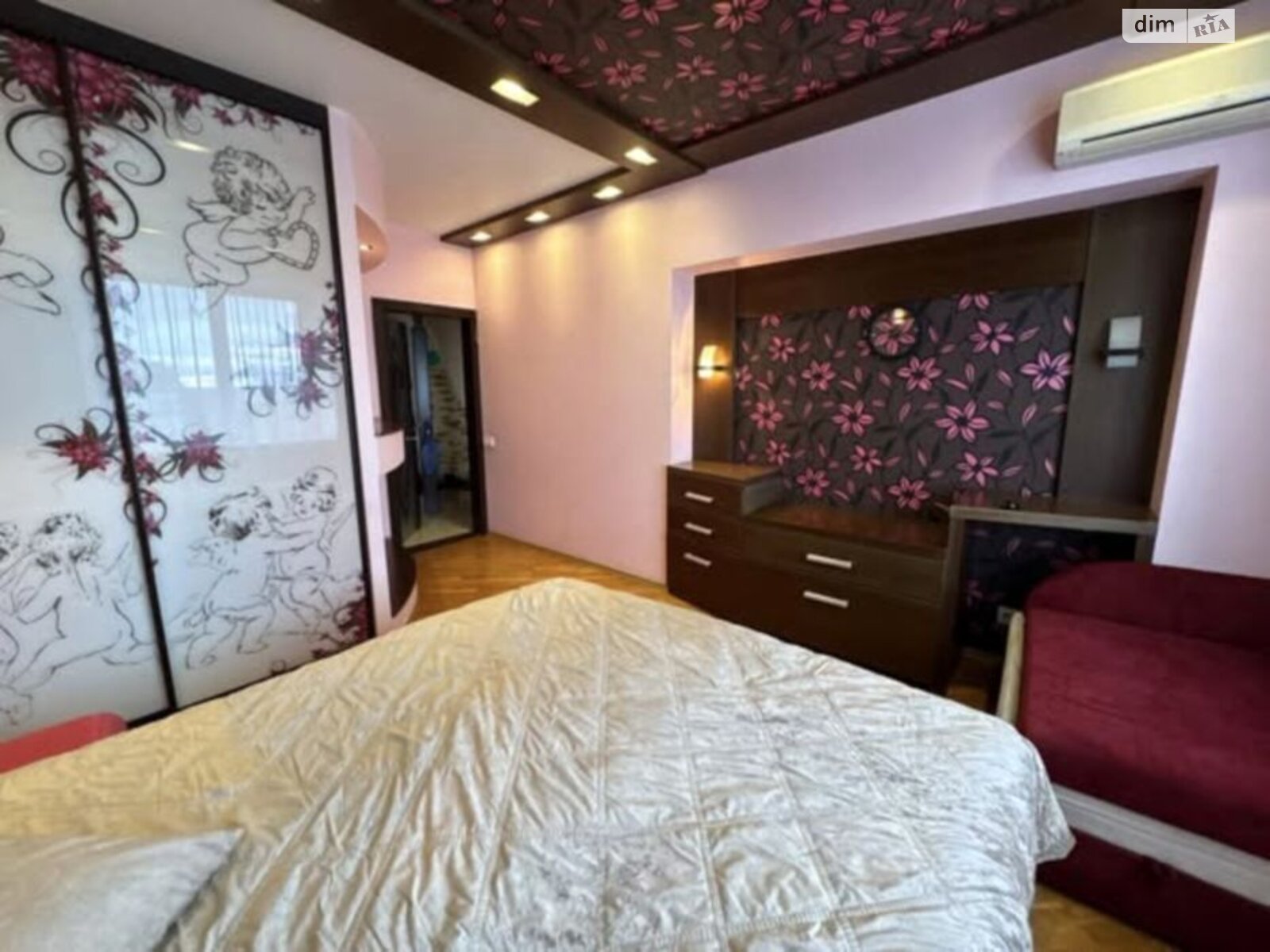 двухкомнатная квартира в Львове, район Научная, на ул. Научная 4А в аренду на долгий срок помесячно фото 1 двухкомнатная квартира в Львове, район Научная, на ул. Научная 4А в аренду на долгий срок помесячно фото 1