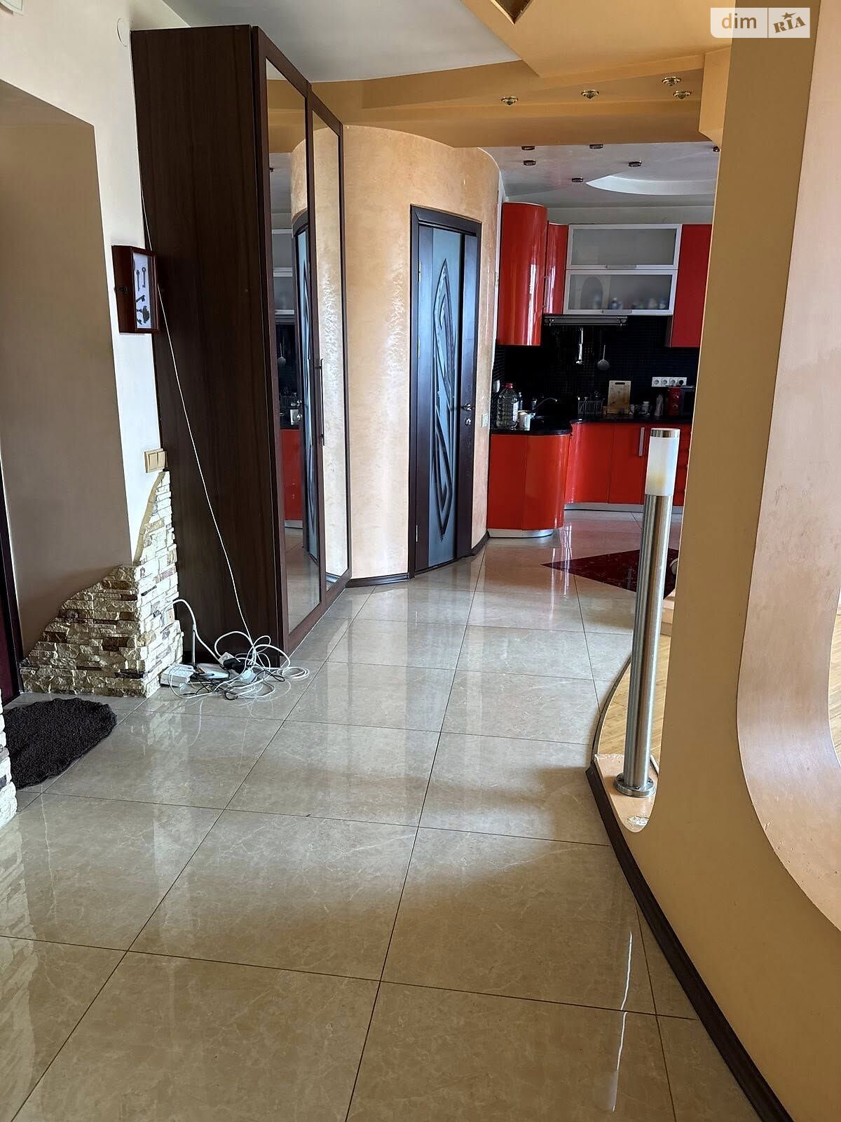 двухкомнатная квартира в Львове, район Научная, на ул. Научная 4А в аренду на долгий срок помесячно фото 1 двухкомнатная квартира в Львове, район Научная, на ул. Научная 4А в аренду на долгий срок помесячно фото 1