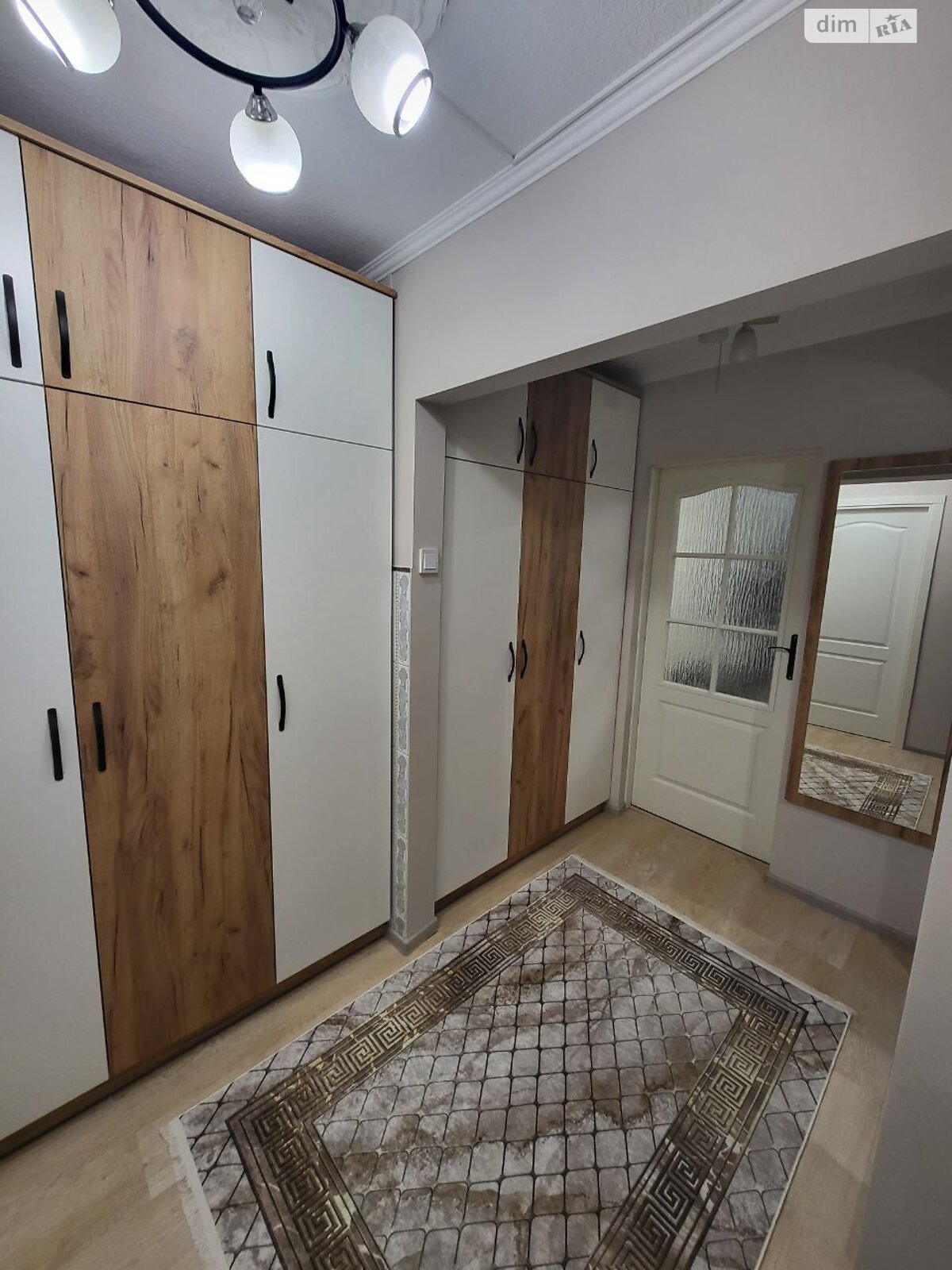 двокімнатна квартира в Львові, район Франківський, на вул. Наукова в довготривалу оренду помісячно фото 1