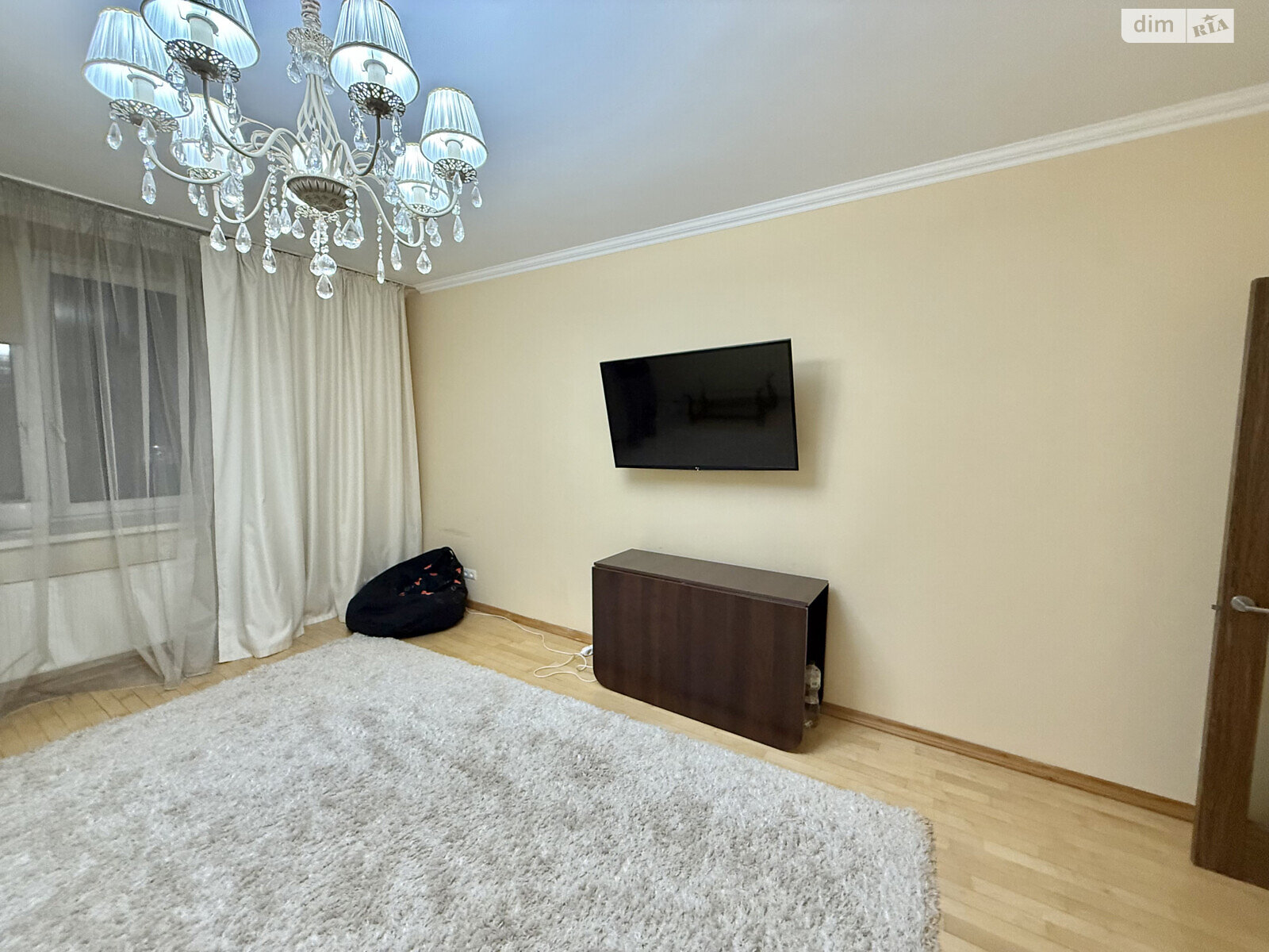 двухкомнатная квартира в Львове, на ул. Научная 49А в аренду на долгий срок помесячно фото 1 двухкомнатная квартира в Львове, на ул. Научная 49А в аренду на долгий срок помесячно фото 1