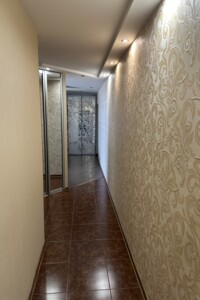 трехкомнатная квартира в Львове, район Научная, на ул. Владимира Великого 35 в аренду на долгий срок помесячно фото 2 трехкомнатная квартира в Львове, район Научная, на ул. Владимира Великого 35 в аренду на долгий срок помесячно фото 2