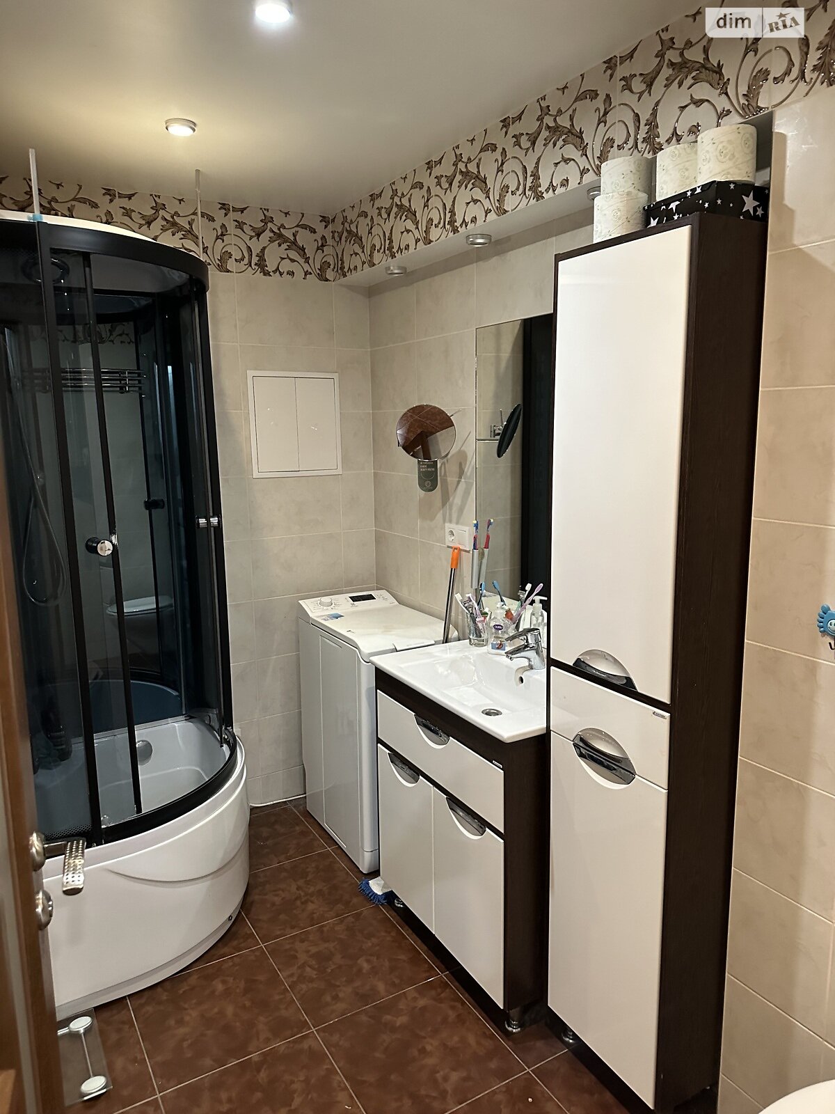 трехкомнатная квартира в Львове, район Научная, на ул. Владимира Великого 35 в аренду на долгий срок помесячно фото 1 трехкомнатная квартира в Львове, район Научная, на ул. Владимира Великого 35 в аренду на долгий срок помесячно фото 1