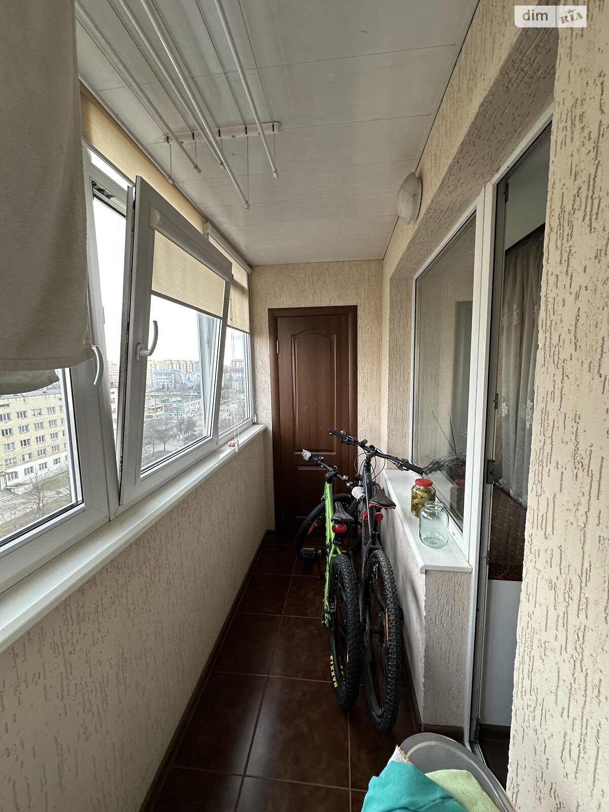 трехкомнатная квартира в Львове, район Научная, на ул. Владимира Великого 35 в аренду на долгий срок помесячно фото 1 трехкомнатная квартира в Львове, район Научная, на ул. Владимира Великого 35 в аренду на долгий срок помесячно фото 1