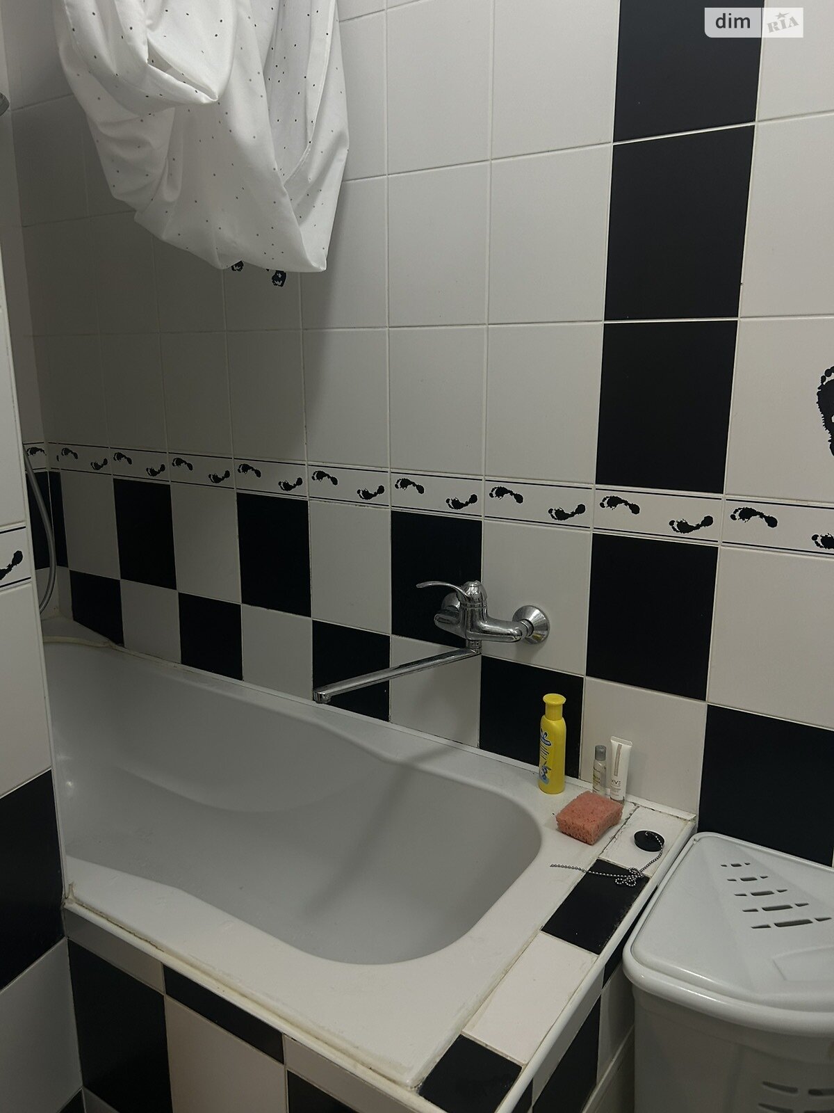 двокімнатна квартира в Львові, район Новий Львів, на вул. Литовська 12 в довготривалу оренду помісячно фото 1 двокімнатна квартира в Львові, район Новий Львів, на вул. Литовська 12 в довготривалу оренду помісячно фото 1