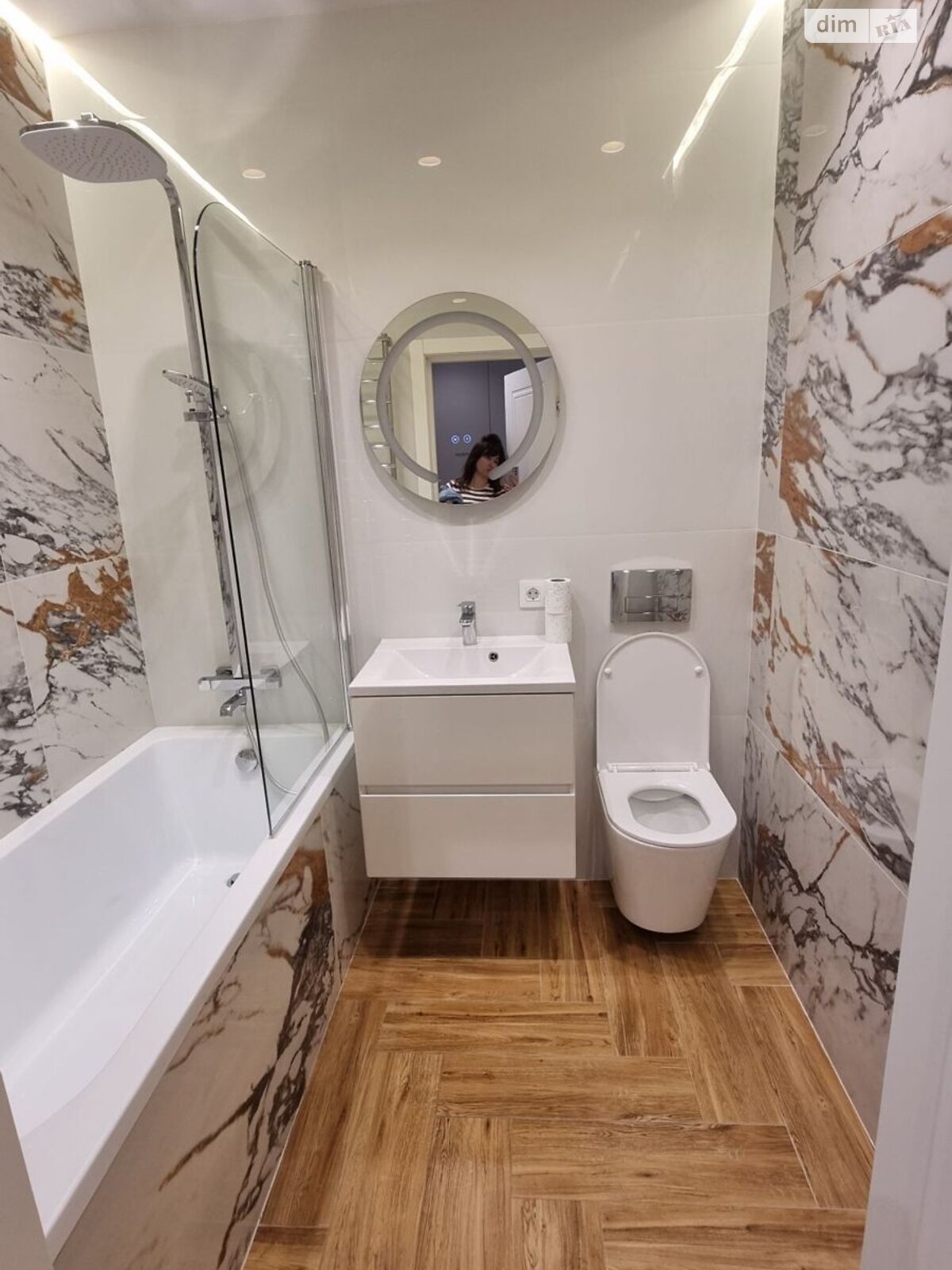 однокімнатна квартира в Львові, район Новий Львів, на вул. Угорська 12 в довготривалу оренду помісячно фото 1 однокімнатна квартира в Львові, район Новий Львів, на вул. Угорська 12 в довготривалу оренду помісячно фото 1