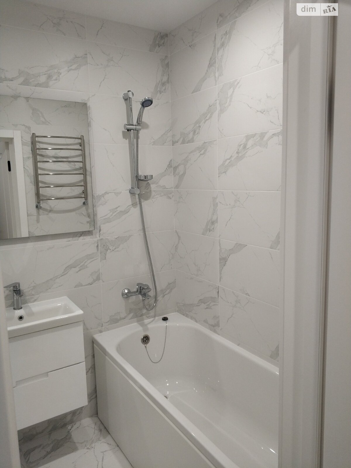 однокомнатная квартира в Львове, район Новый Львов, на ул. Венгерская в аренду на долгий срок помесячно фото 1