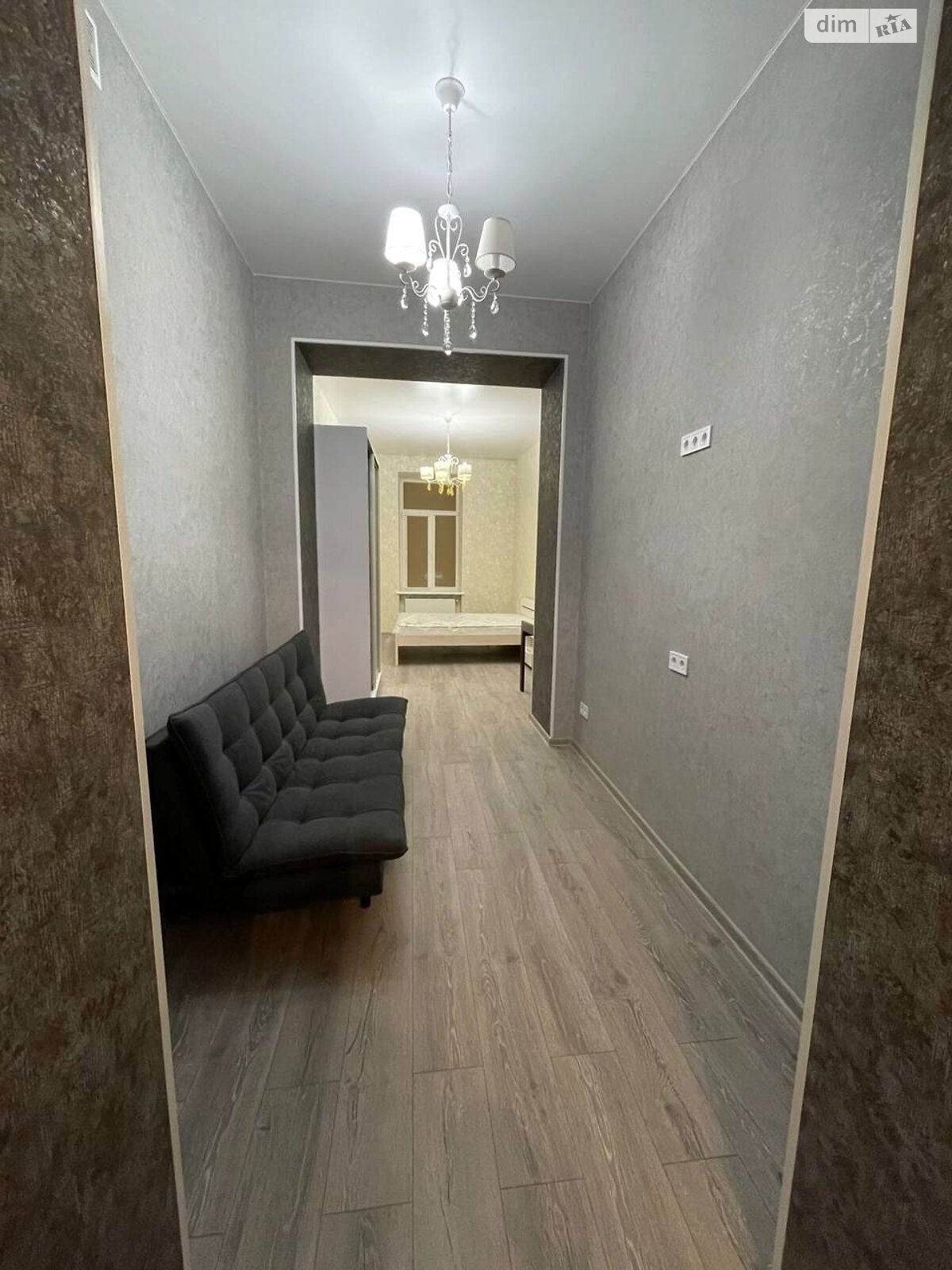 однокімнатна квартира в Львові, район Новий Світ, на пл. Берестейської унії 3 в довготривалу оренду помісячно фото 1