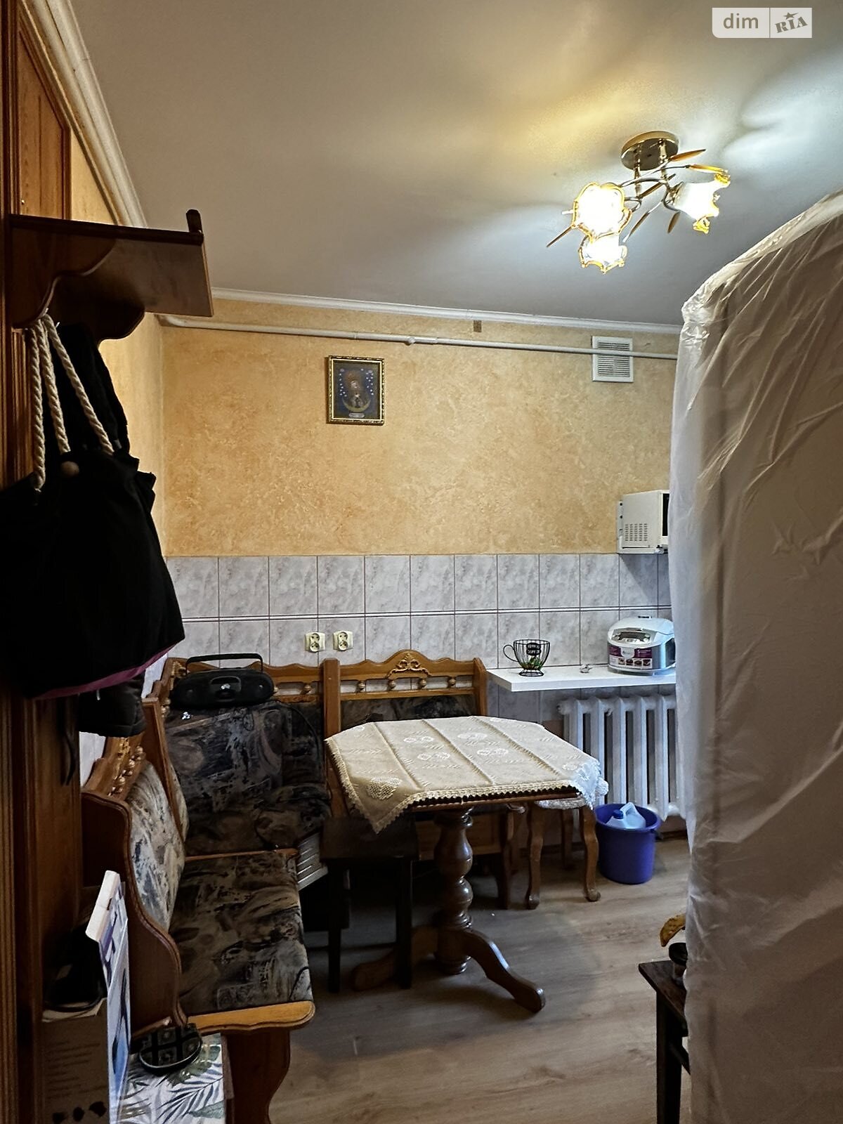 однокімнатна квартира в Львові, район Новий Світ, на вул. Коновальця Євгена в довготривалу оренду помісячно фото 1 однокімнатна квартира в Львові, район Новий Світ, на вул. Коновальця Євгена в довготривалу оренду помісячно фото 1