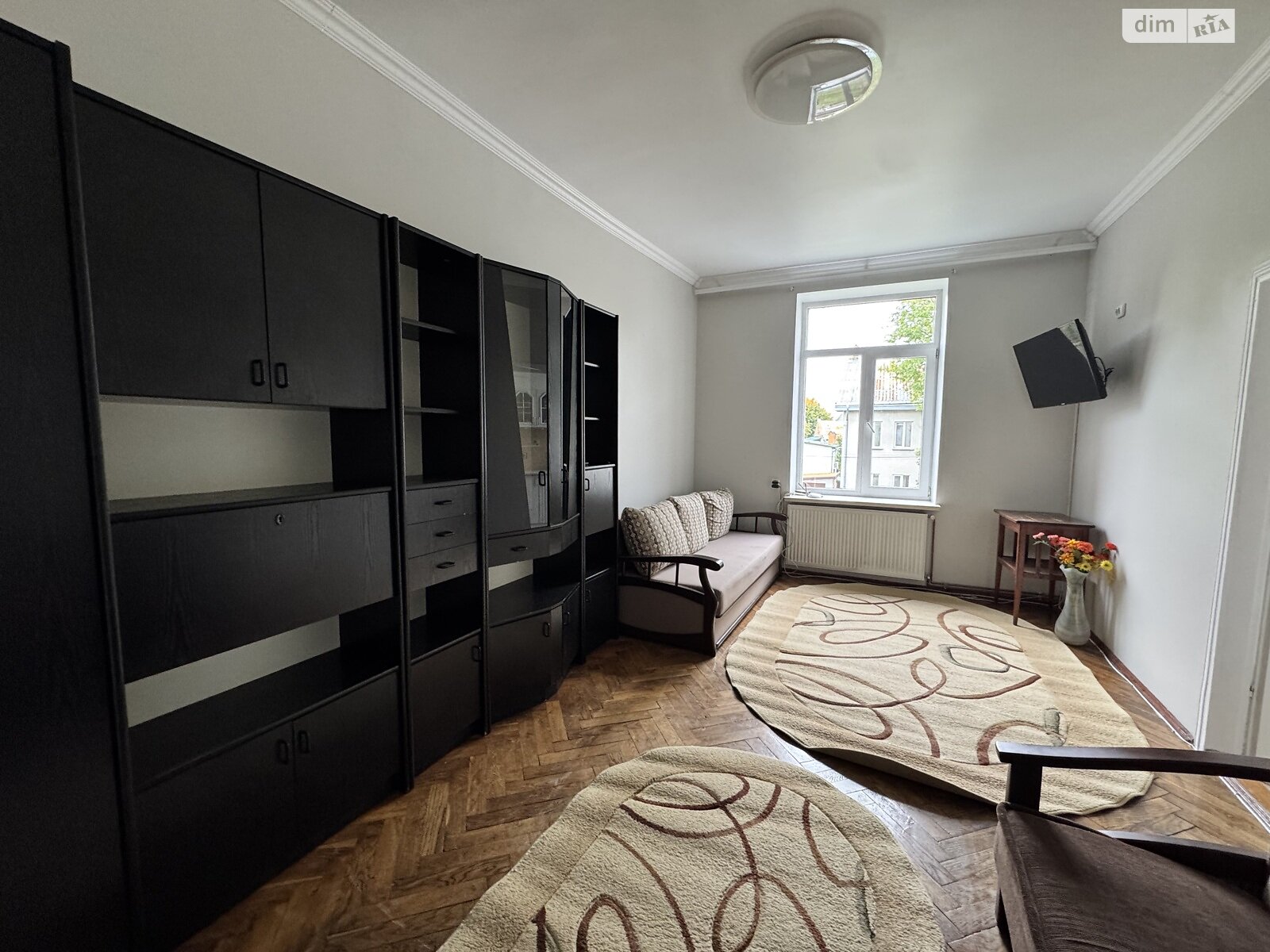 однокімнатна квартира в Львові, район Новий Світ, на вул. Кременецька, кв. 4 в довготривалу оренду помісячно фото 1
