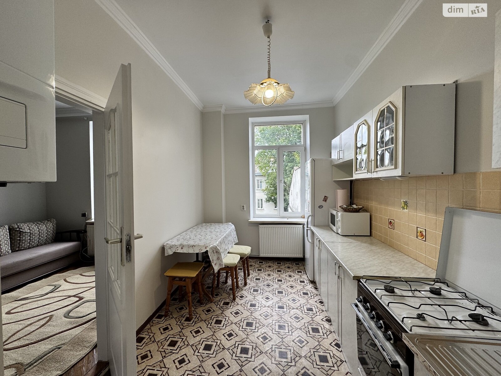 однокімнатна квартира в Львові, район Новий Світ, на вул. Кременецька, кв. 4 в довготривалу оренду помісячно фото 1