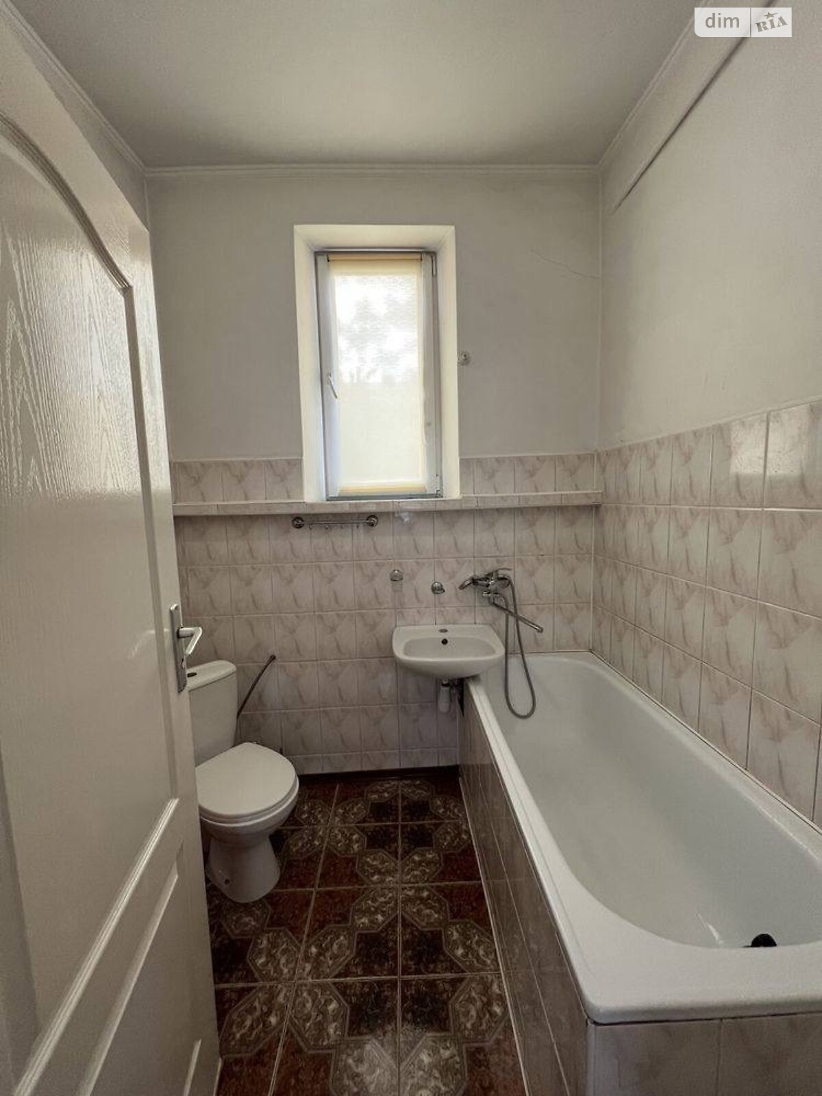 однокімнатна квартира в Львові, район Новий Світ, на вул. Кременецька, кв. 4 в довготривалу оренду помісячно фото 1