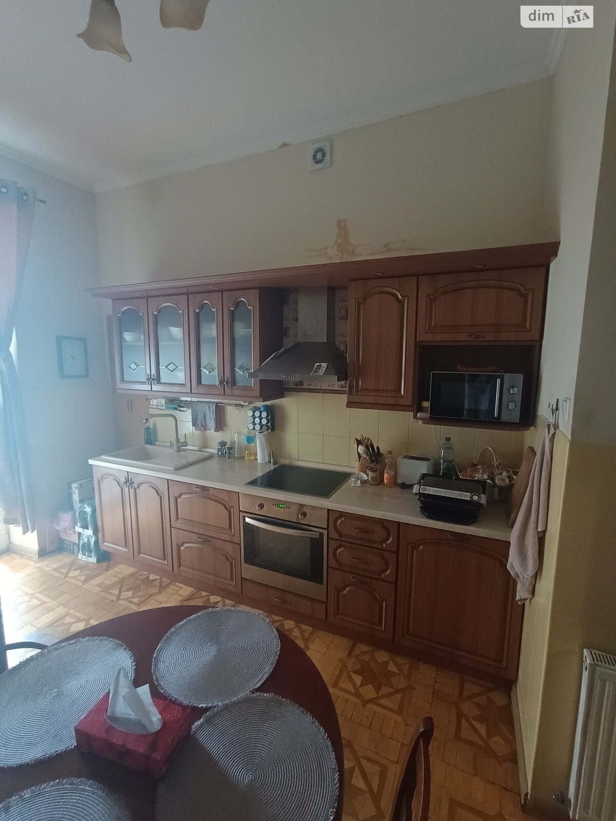 п`ятикімнатна квартира в Львові, район Новий Світ, на вул. Здоров’я в довготривалу оренду помісячно фото 1 п`ятикімнатна квартира в Львові, район Новий Світ, на вул. Здоров’я в довготривалу оренду помісячно фото 1