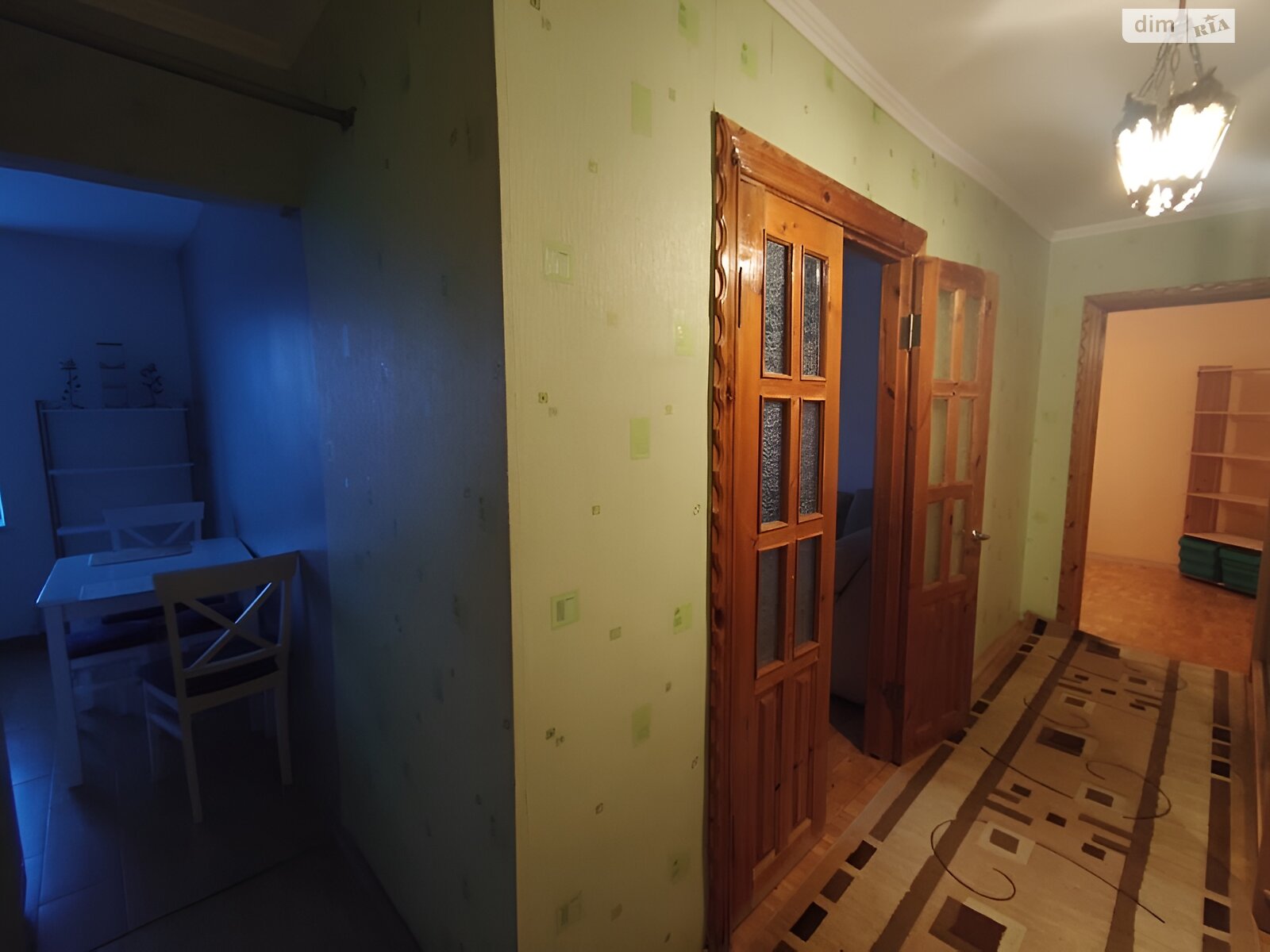 двокімнатна квартира в Львові, на вул. Околична 18 в довготривалу оренду помісячно фото 1 двокімнатна квартира в Львові, на вул. Околична 18 в довготривалу оренду помісячно фото 1