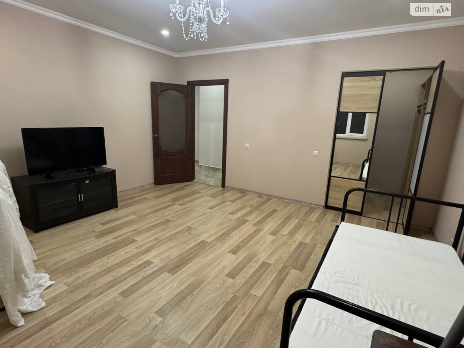 двокімнатна квартира в Львові, район Пасіки, на вул. Еммануїла Миська 15 в довготривалу оренду помісячно фото 1 двокімнатна квартира в Львові, район Пасіки, на вул. Еммануїла Миська 15 в довготривалу оренду помісячно фото 1