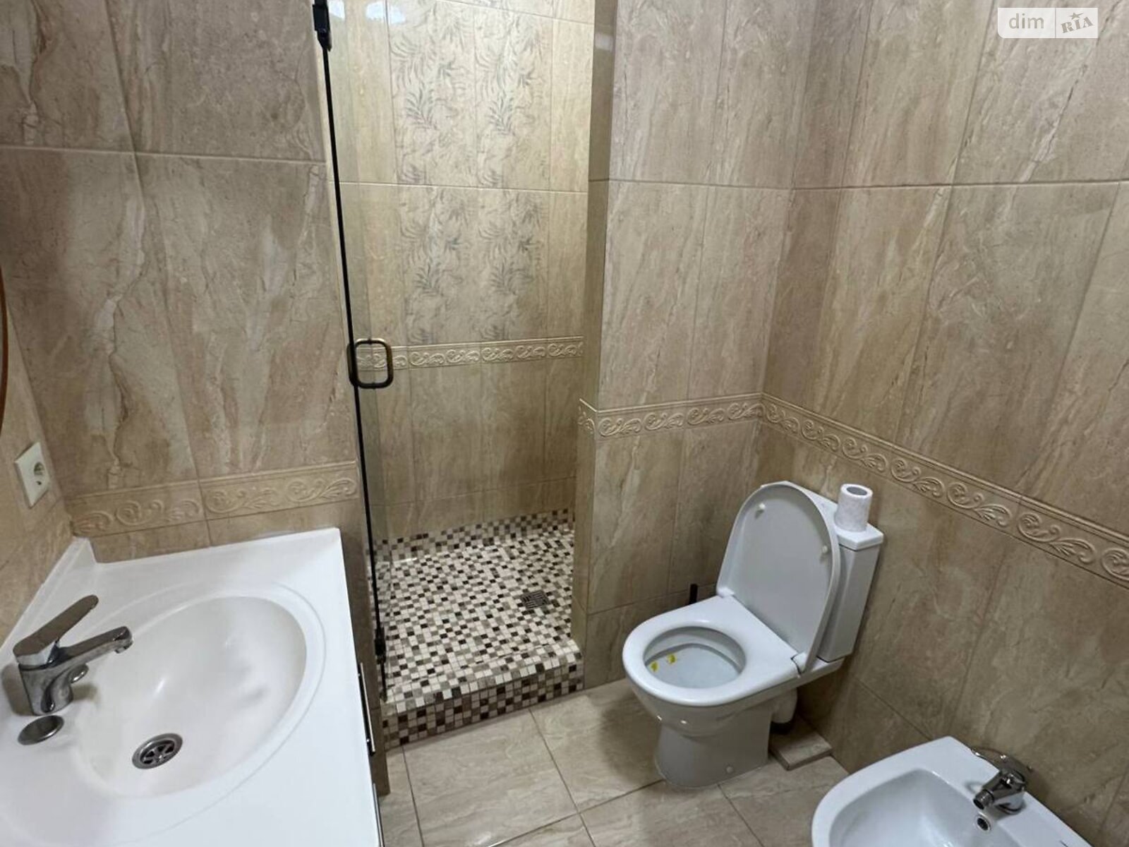 двокімнатна квартира в Львові, район Пасіки, на вул. Еммануїла Миська 15 в довготривалу оренду помісячно фото 1 двокімнатна квартира в Львові, район Пасіки, на вул. Еммануїла Миська 15 в довготривалу оренду помісячно фото 1