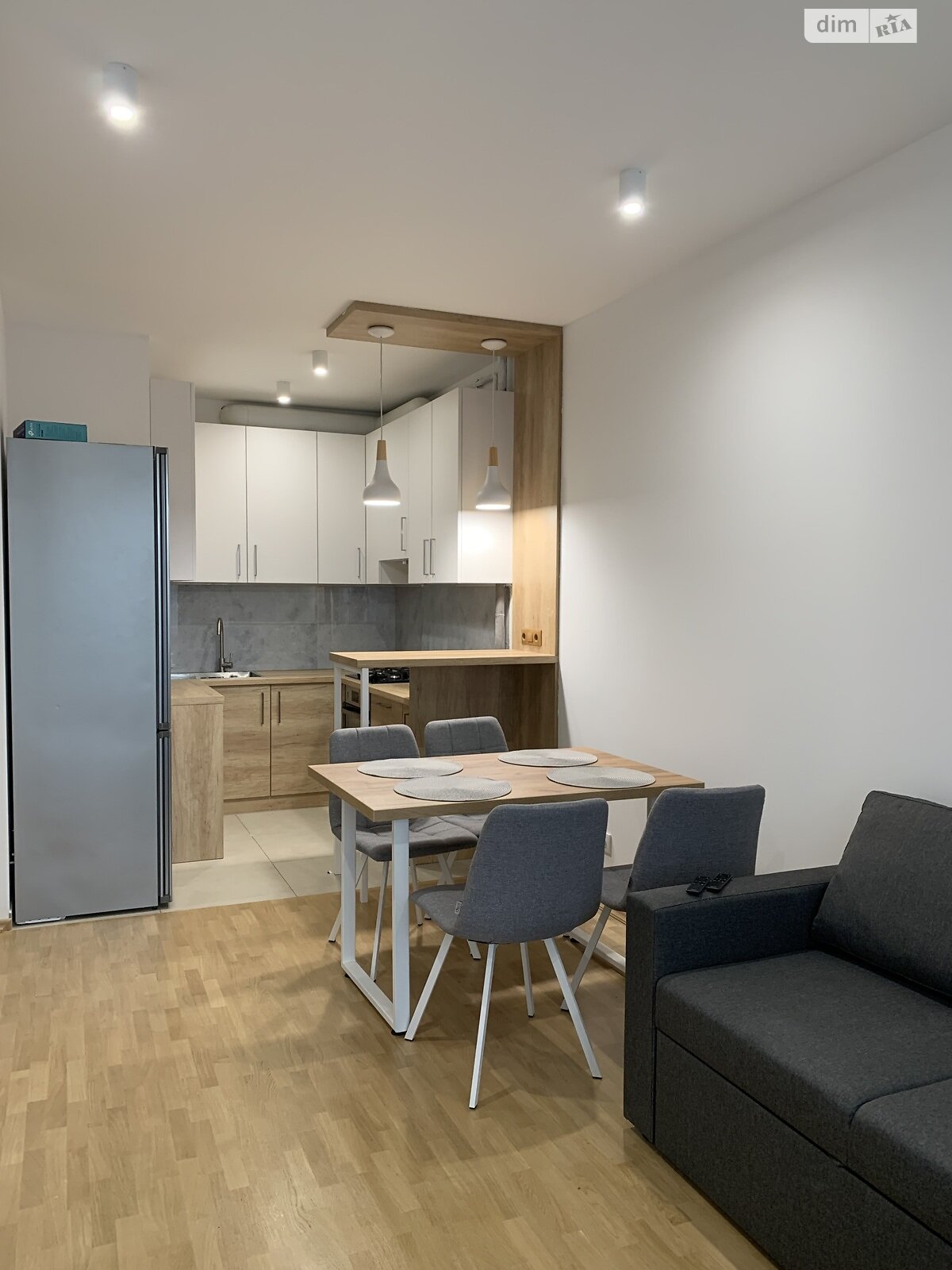 однокомнатная квартира в Львове, район Пасеки, на ул. Пимоненко Николая в аренду на долгий срок помесячно фото 1 однокомнатная квартира в Львове, район Пасеки, на ул. Пимоненко Николая в аренду на долгий срок помесячно фото 1