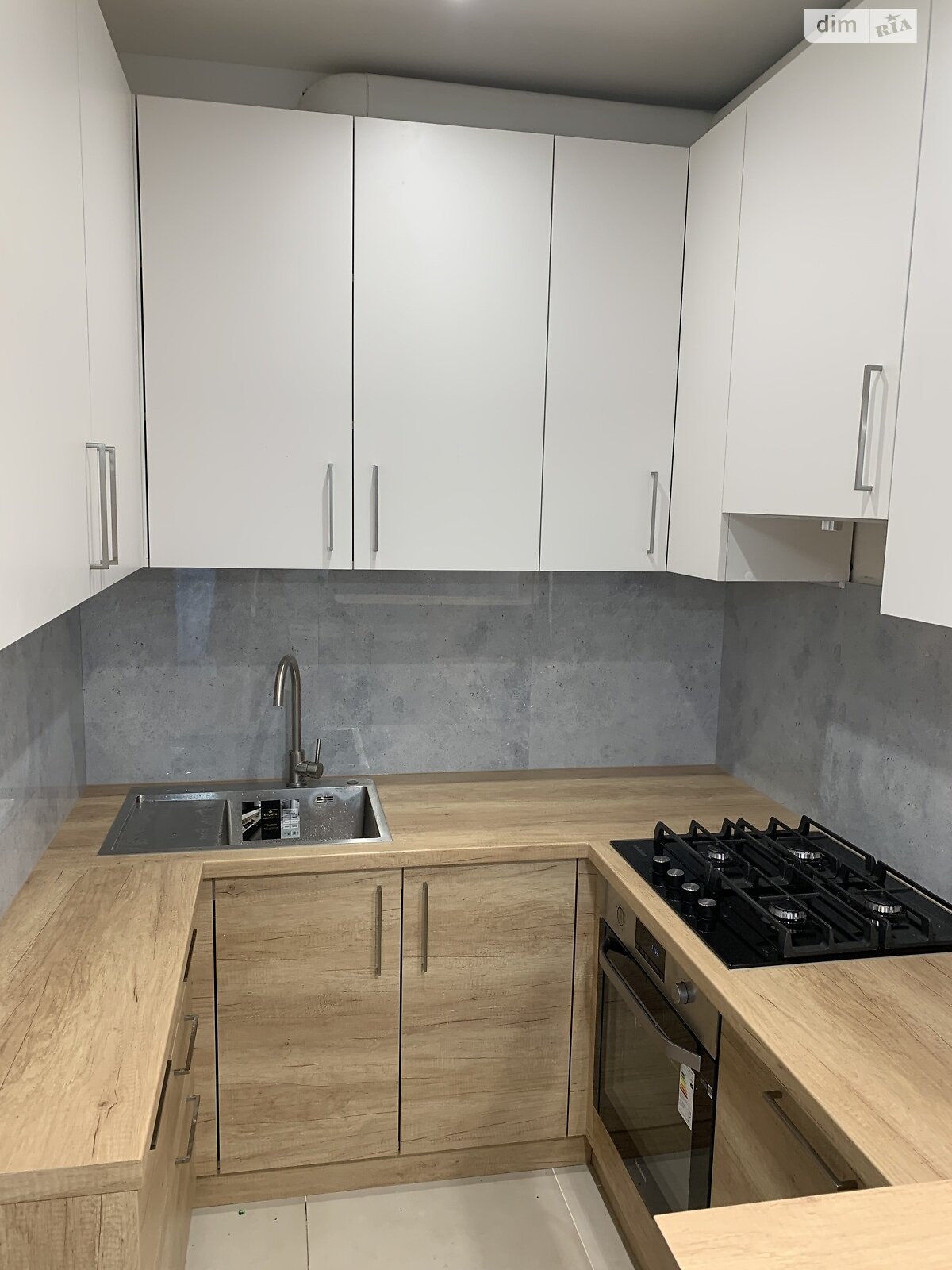 однокомнатная квартира в Львове, район Пасеки, на ул. Пимоненко Николая в аренду на долгий срок помесячно фото 1 однокомнатная квартира в Львове, район Пасеки, на ул. Пимоненко Николая в аренду на долгий срок помесячно фото 1