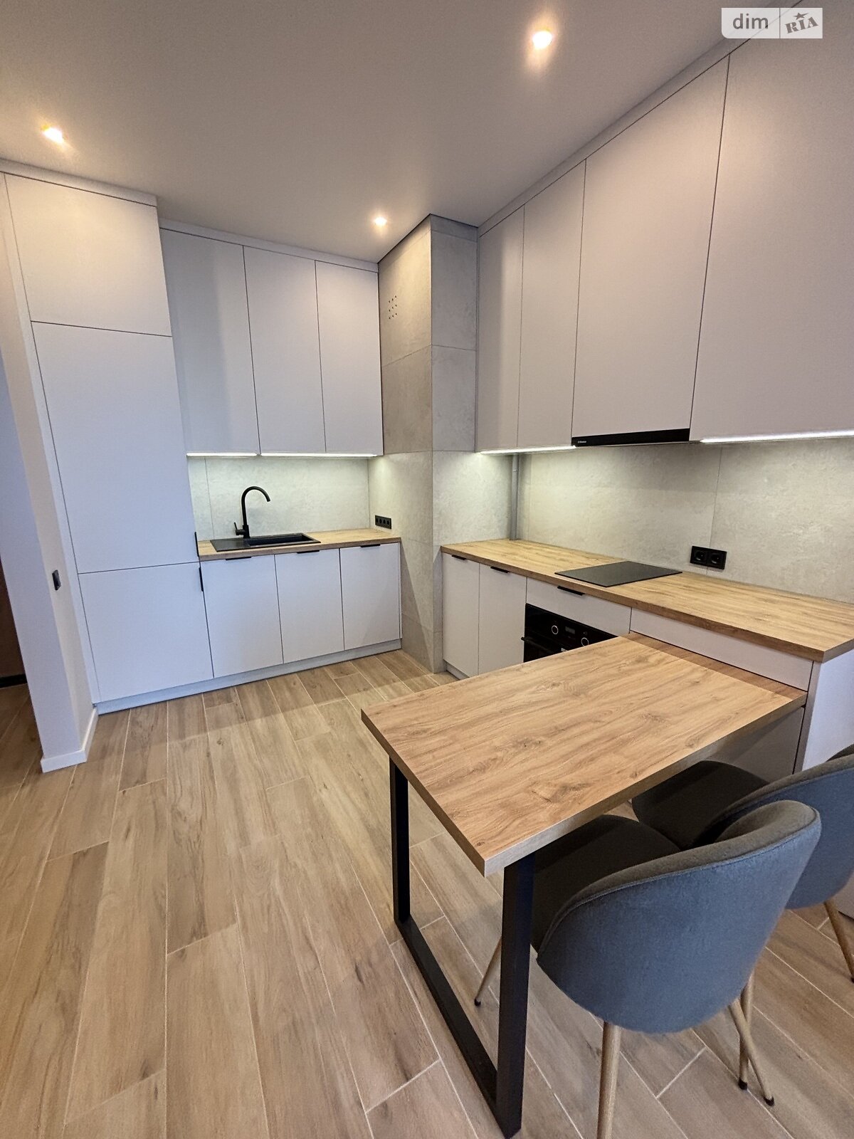 однокомнатная квартира в Львове, район Пасеки, на ул. Пимоненко Николая 14 в аренду на долгий срок помесячно фото 1 однокомнатная квартира в Львове, район Пасеки, на ул. Пимоненко Николая 14 в аренду на долгий срок помесячно фото 1