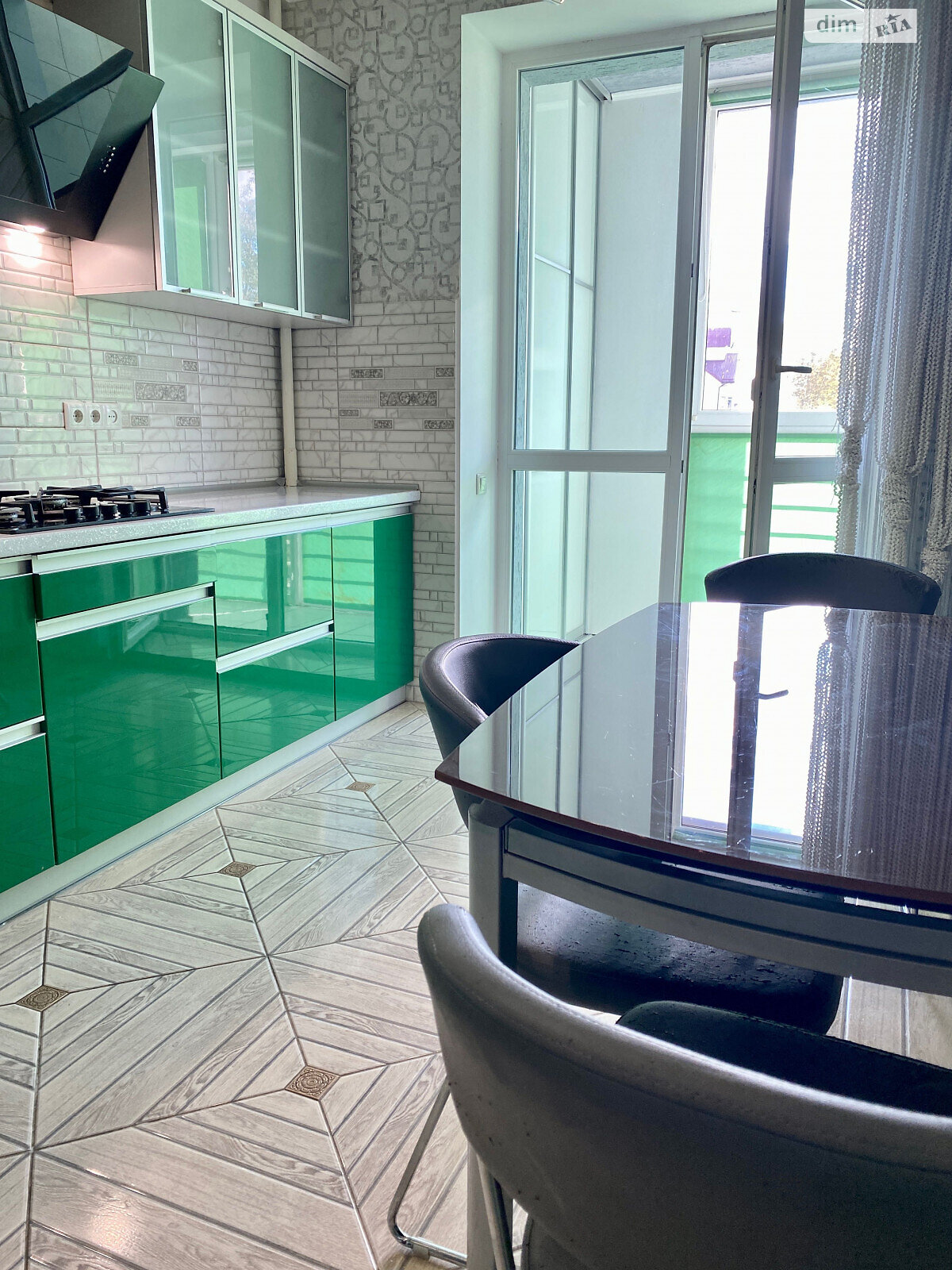 двухкомнатная квартира в Львове, район Пасеки, на ул. Вашингтона Джорджа в аренду на долгий срок помесячно фото 1 двухкомнатная квартира в Львове, район Пасеки, на ул. Вашингтона Джорджа в аренду на долгий срок помесячно фото 1