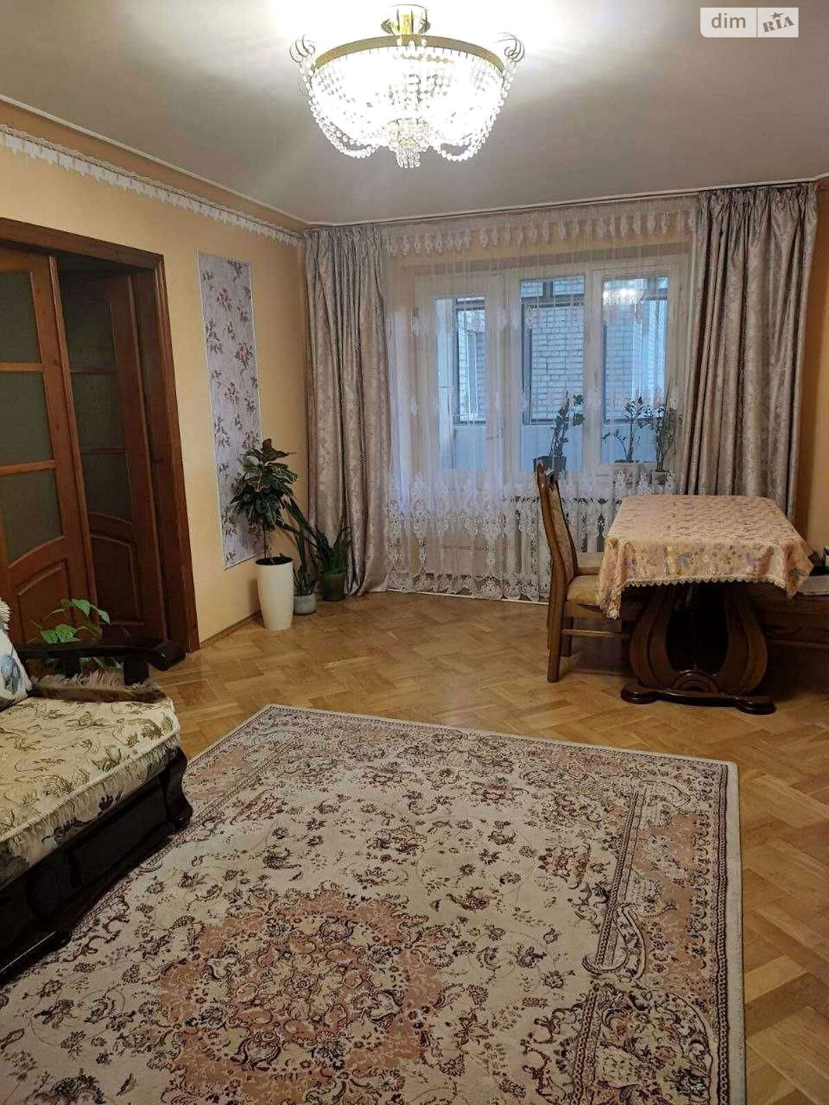 двухкомнатная квартира в Львове, на ул. Павла Тычины 15 в аренду на долгий срок помесячно фото 1 двухкомнатная квартира в Львове, на ул. Павла Тычины 15 в аренду на долгий срок помесячно фото 1