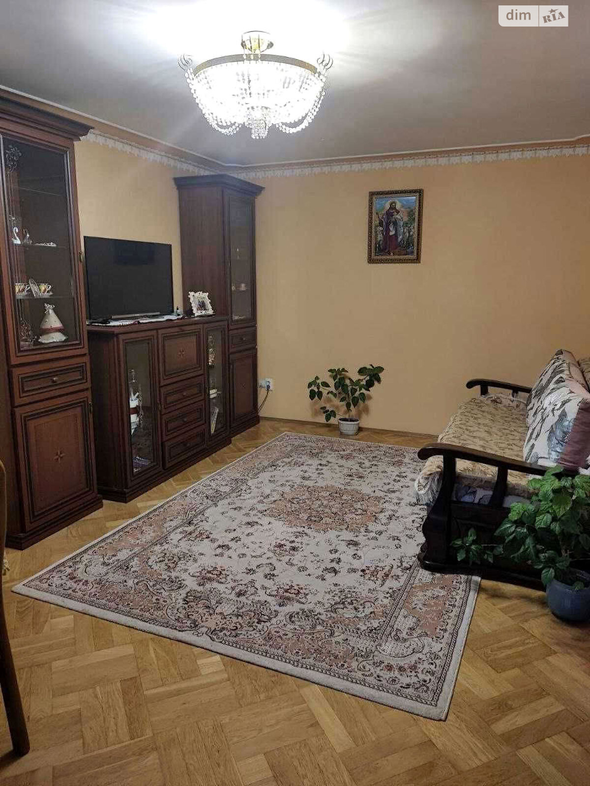 двухкомнатная квартира в Львове, на ул. Павла Тычины 15 в аренду на долгий срок помесячно фото 1 двухкомнатная квартира в Львове, на ул. Павла Тычины 15 в аренду на долгий срок помесячно фото 1