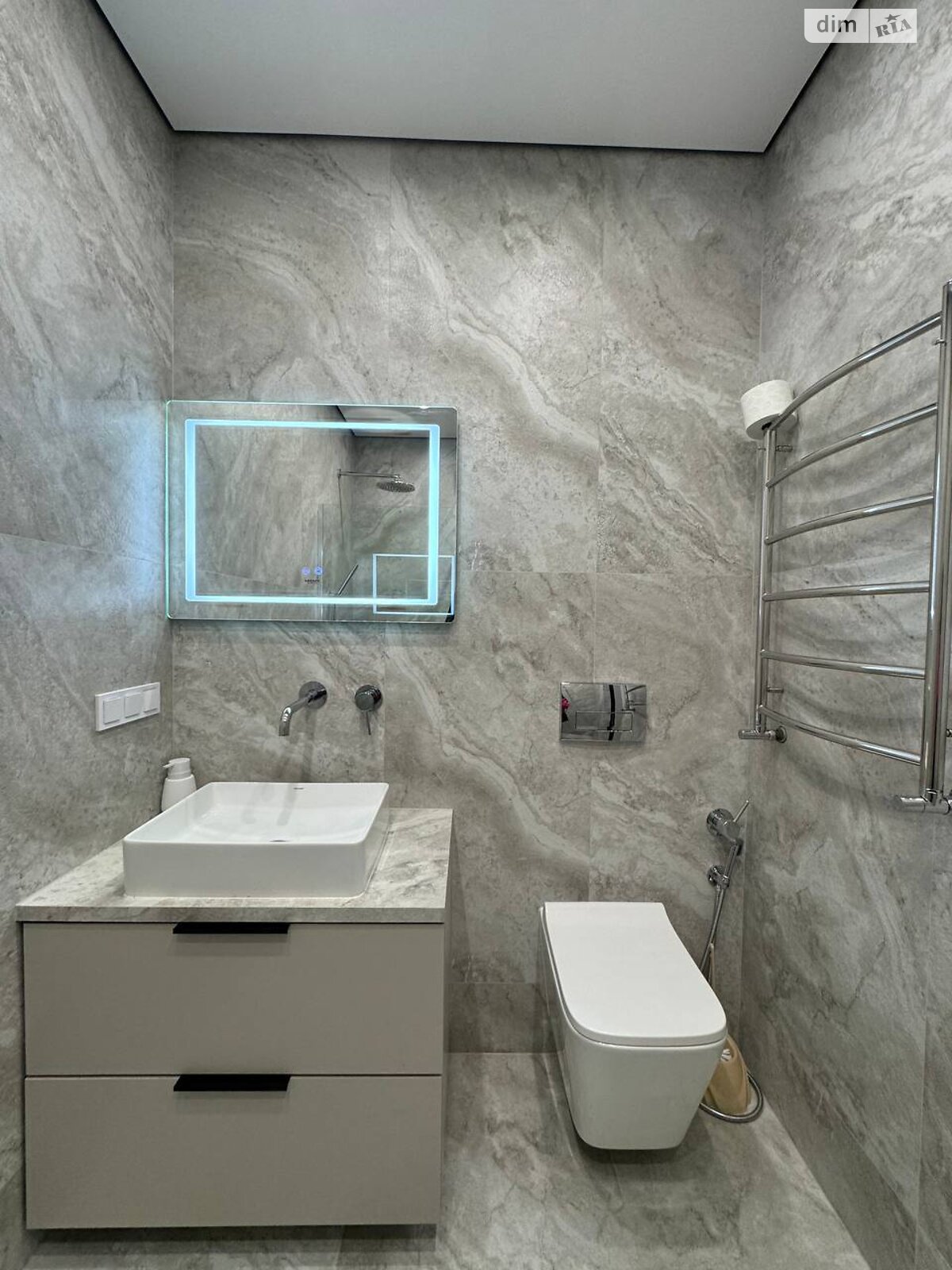 однокімнатна квартира в Львові, на вул. Пимоненка Миколи 5 в довготривалу оренду помісячно фото 1