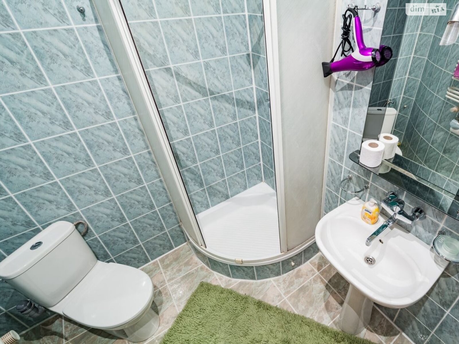 четырехкомнатная квартира в Львове, район Площадь Рынок, на ул. Гавришквича 2 в аренду на долгий срок помесячно фото 1 четырехкомнатная квартира в Львове, район Площадь Рынок, на ул. Гавришквича 2 в аренду на долгий срок помесячно фото 1