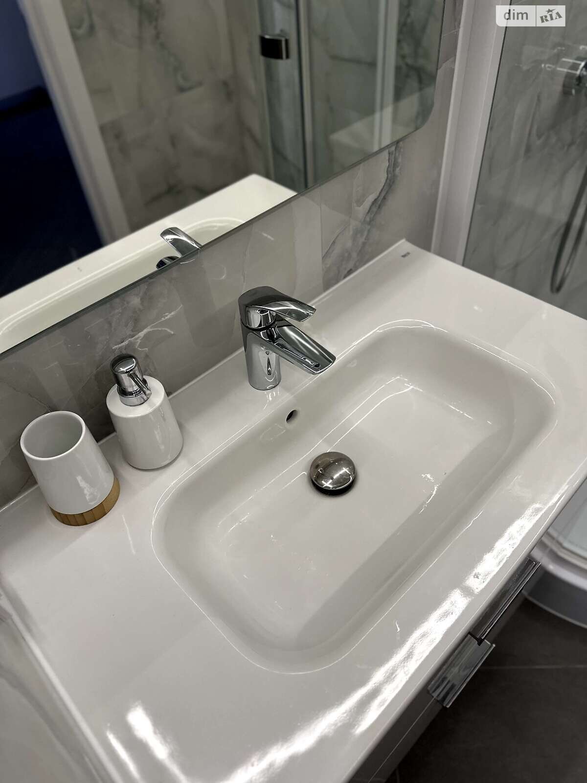 однокомнатная квартира в Львове, район Подзамче, на просп. Черновола Вячеслава в аренду на долгий срок помесячно фото 1 однокомнатная квартира в Львове, район Подзамче, на просп. Черновола Вячеслава в аренду на долгий срок помесячно фото 1