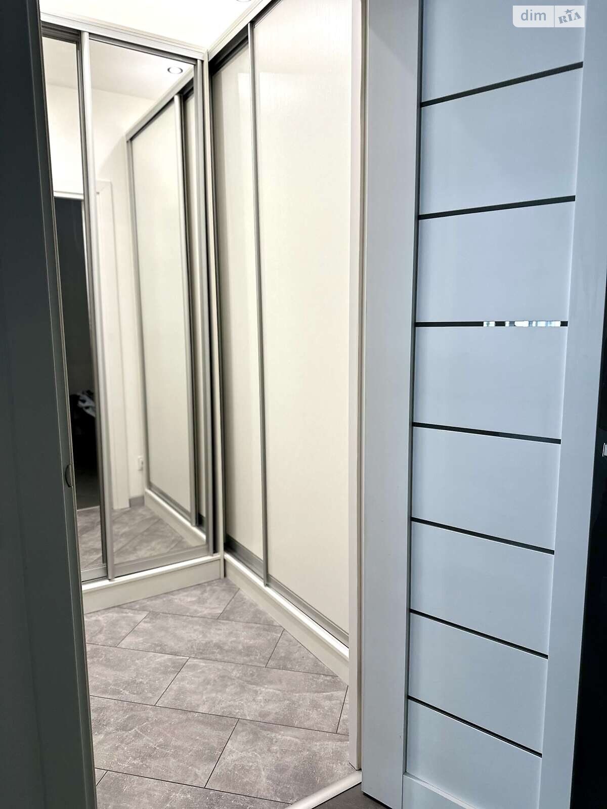 однокомнатная квартира в Львове, район Подзамче, на просп. Черновола Вячеслава в аренду на долгий срок помесячно фото 1 однокомнатная квартира в Львове, район Подзамче, на просп. Черновола Вячеслава в аренду на долгий срок помесячно фото 1