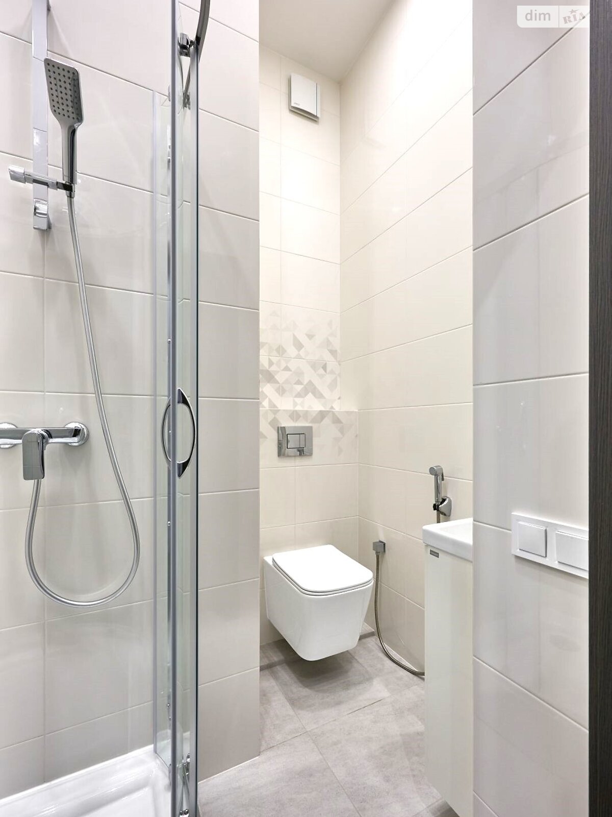 двокімнатна квартира в Львові, район Підзамче, на просп. Чорновола В’ячеслава 16Є в довготривалу оренду помісячно фото 1 двокімнатна квартира в Львові, район Підзамче, на просп. Чорновола В’ячеслава 16Є в довготривалу оренду помісячно фото 1